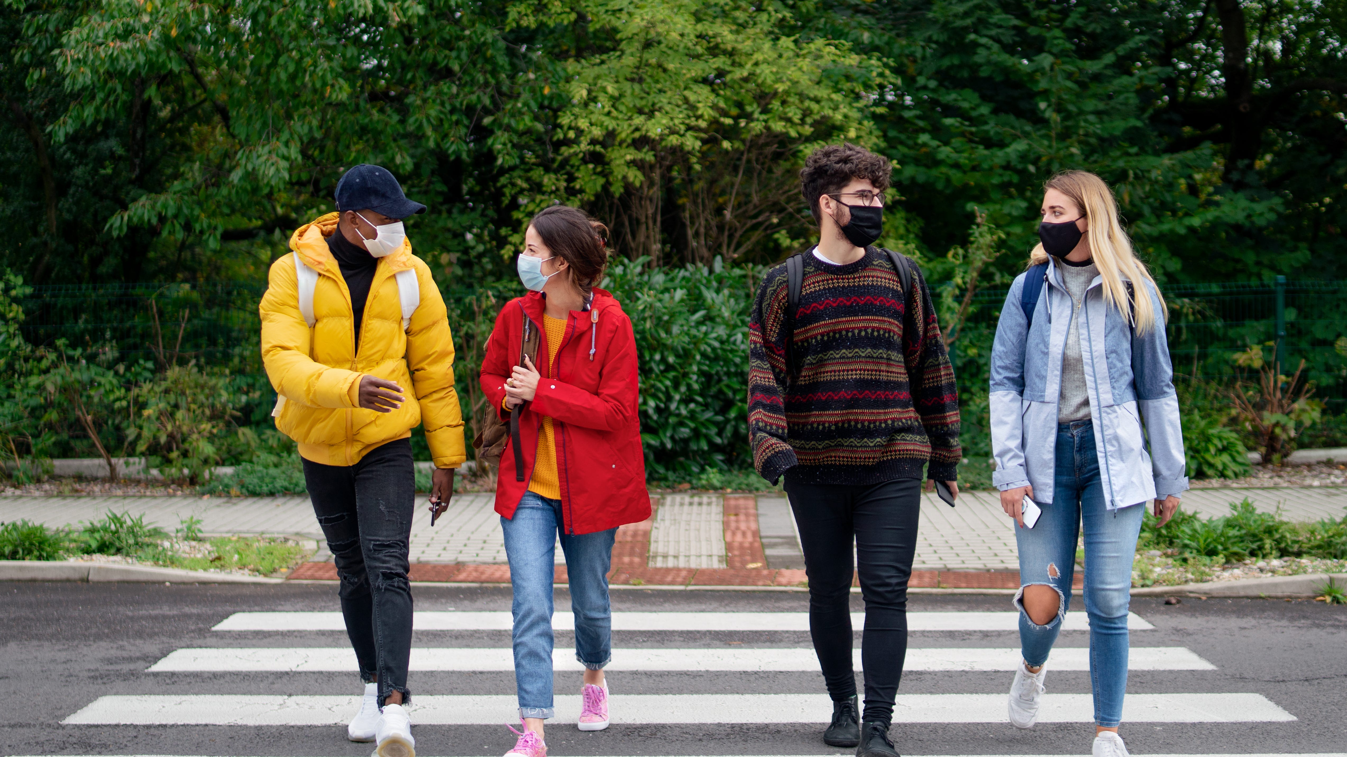 When can everyone safely ditch masks? 'Later this summer, early fall' expert predicts