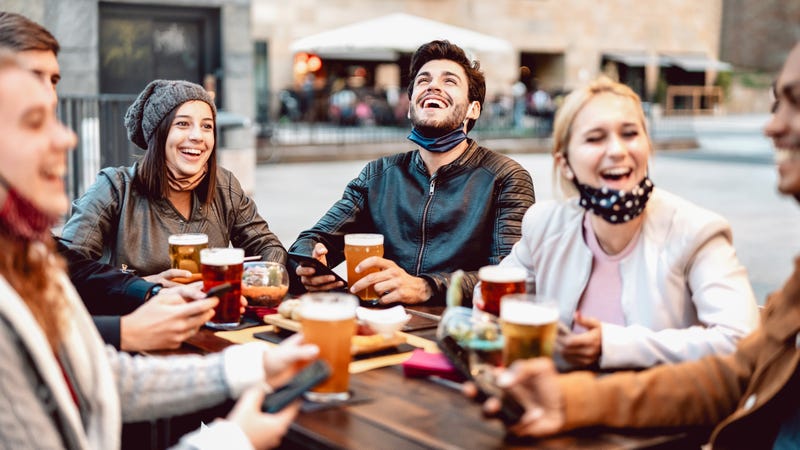 Friends drinking beer