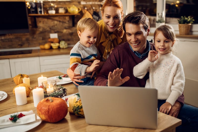 Virtual Thanksgiving amid COVID-19 pandemic