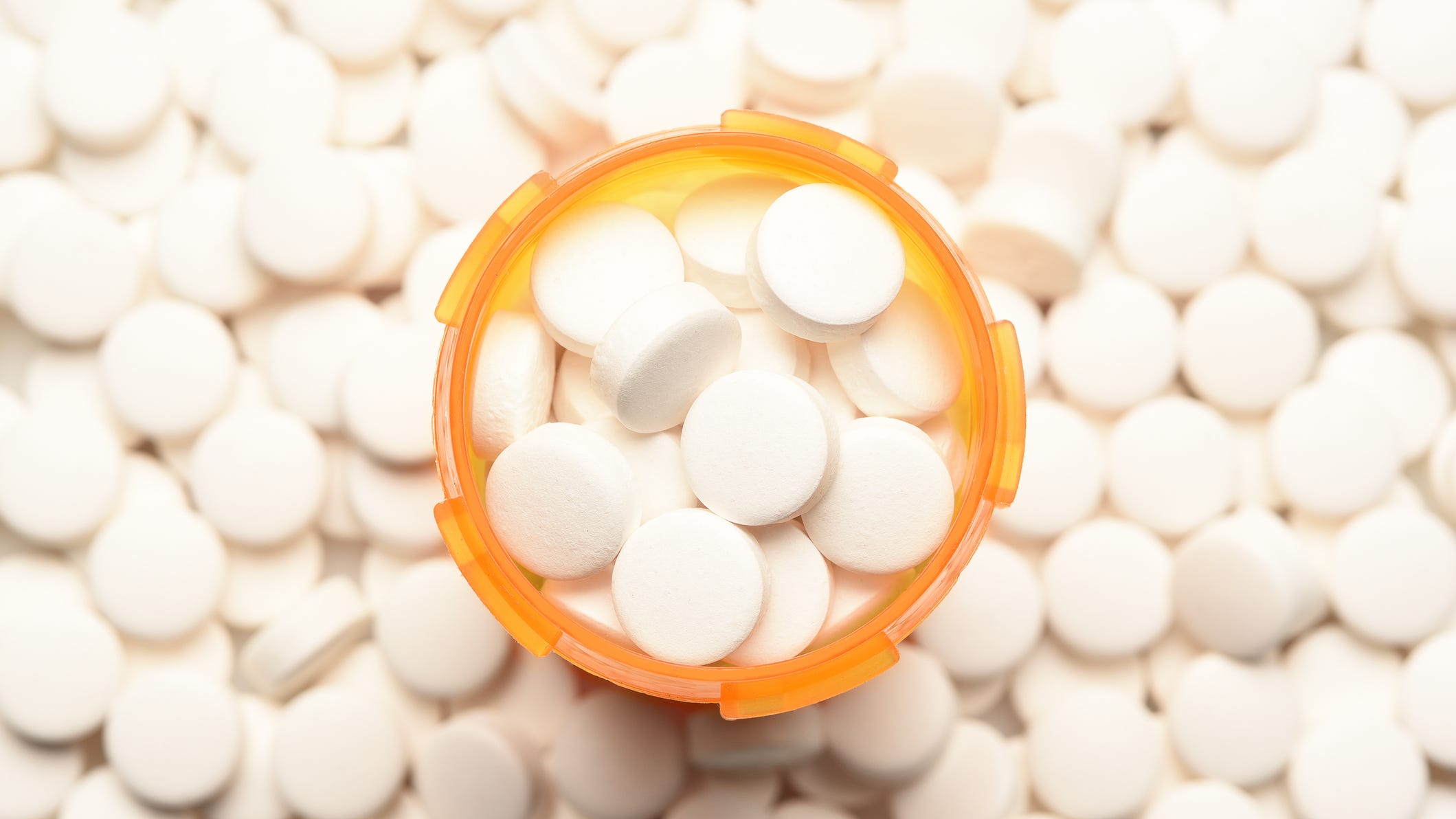 U.S. border officials seize almost 900,000 fentanyl pills worth $2.5M hidden in two porcelain sinks