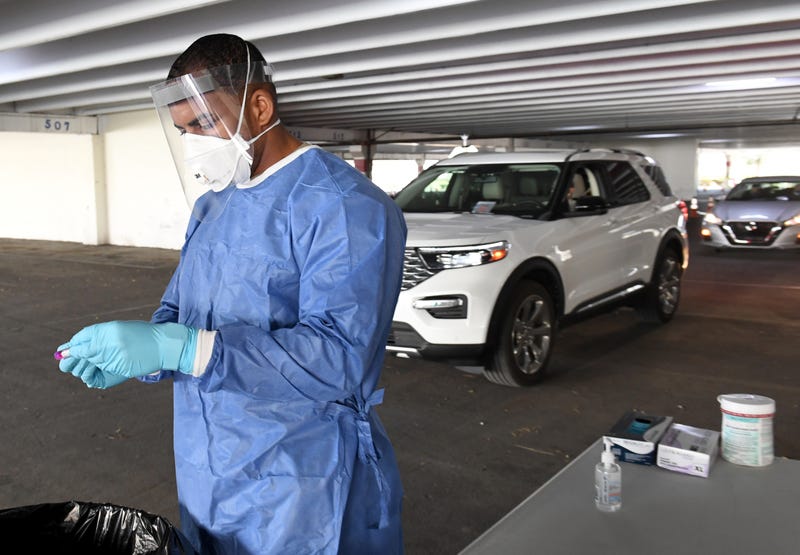 A medical worker wearing full PPE during the COVID-19 pandemic.