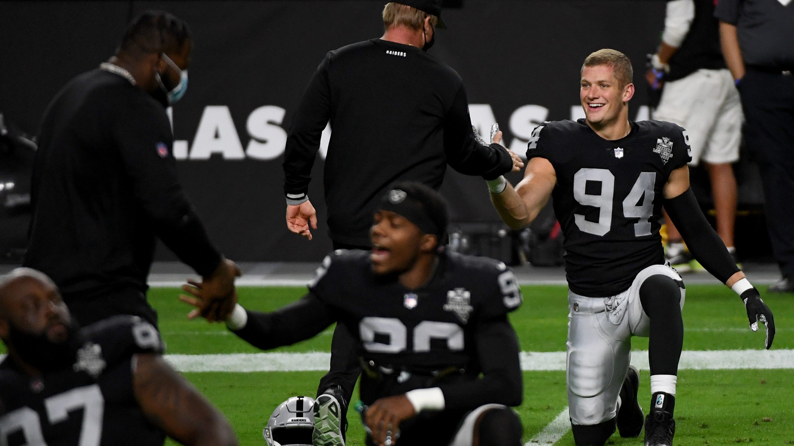 Jon Gruden resigns from Raiders after homophobic emails revealed