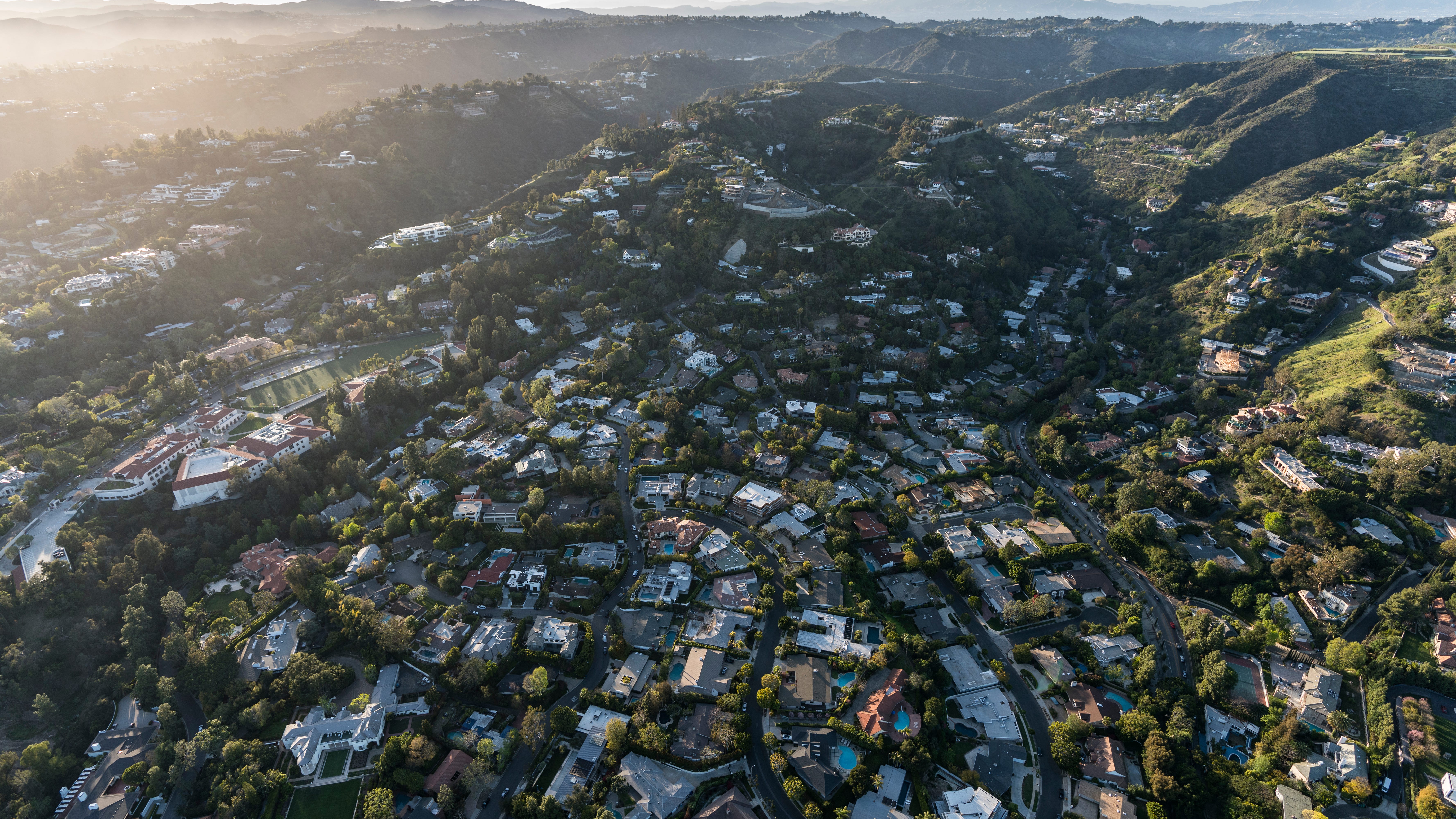 L.A. City Council votes to halt Benedict Canyon luxury hotel project