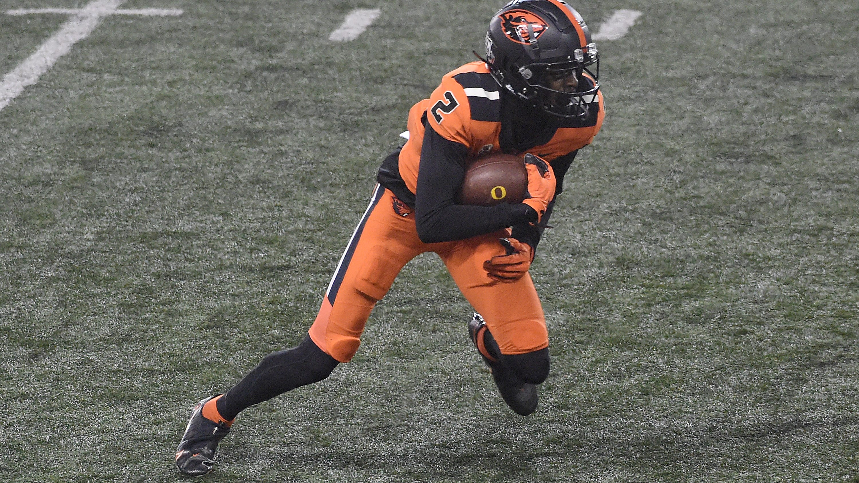 Dallas Cowboys select  Oregon State CB Nahshon Wright with No. 99 overall pick in NFL Draft
