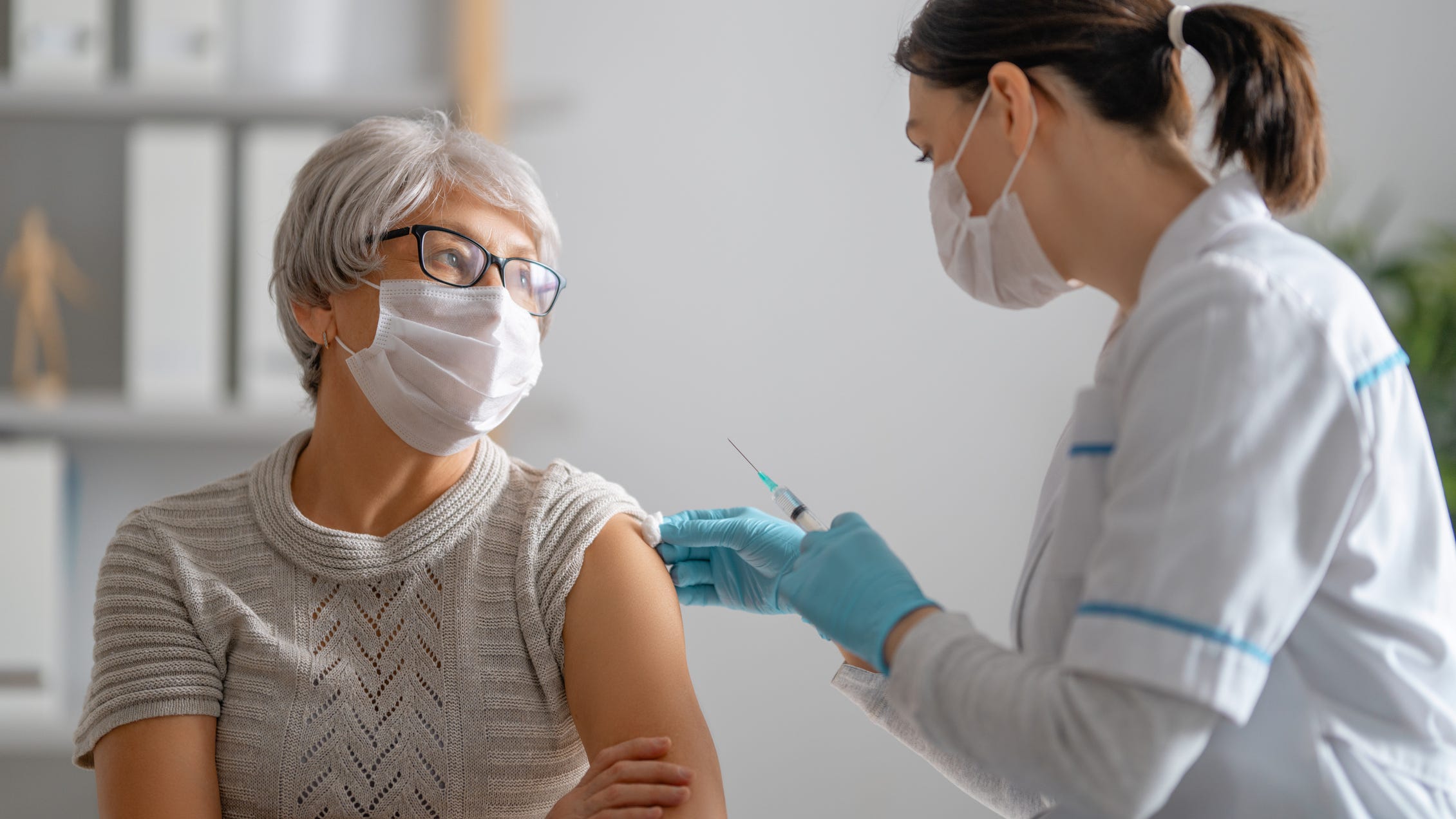 Beaumont to open up COVID-19 vaccine appointments for Michiganders 65+ on Monday