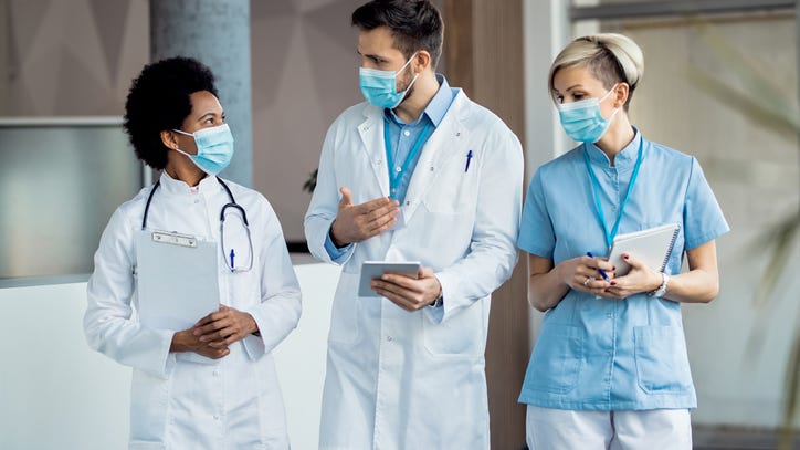 Dr. Osterholm says unvaccinated healthcare workers have 'chosen the wrong profession'
