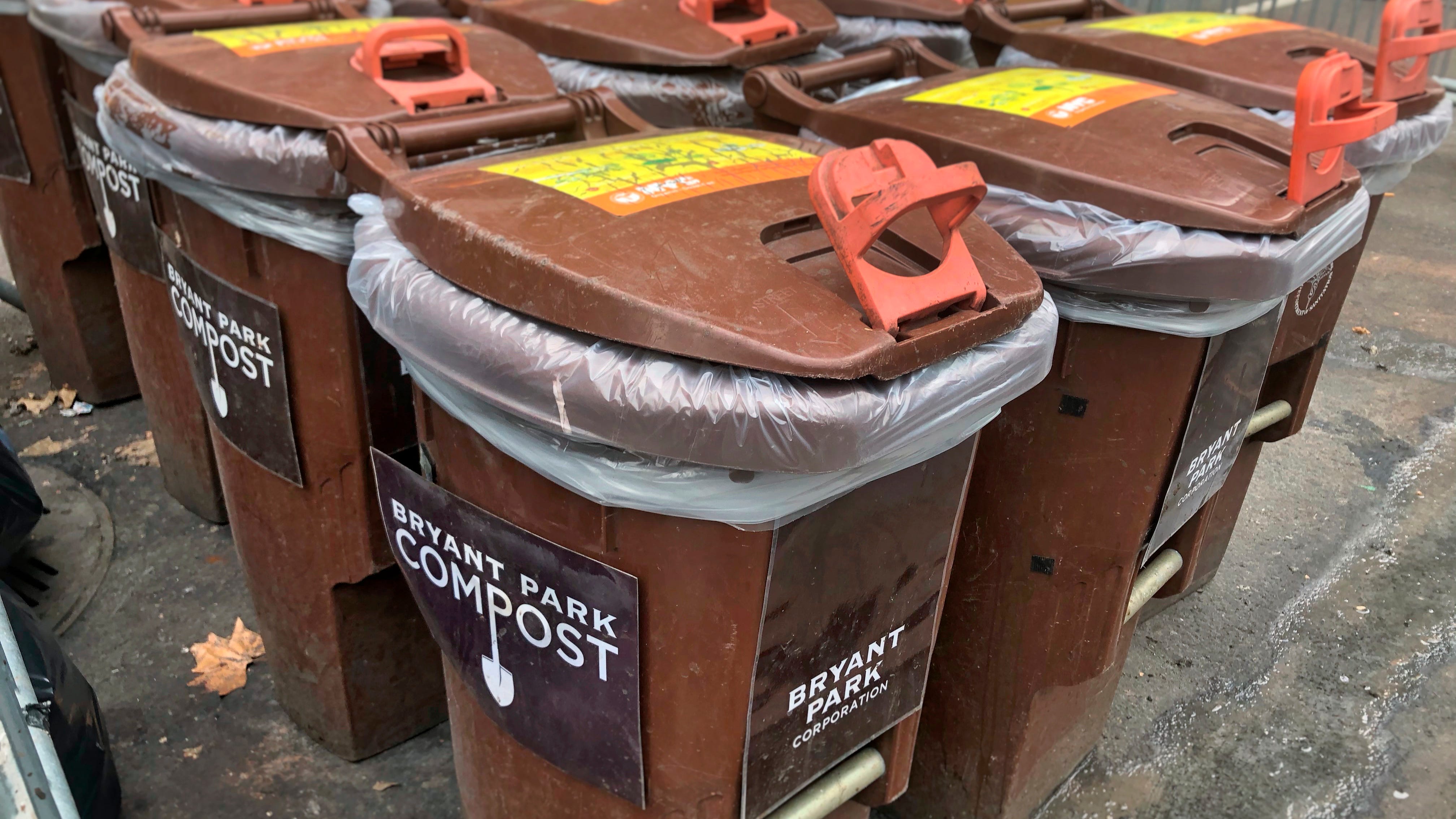 Bill proposed to expand compost program to all NYC residential buildings