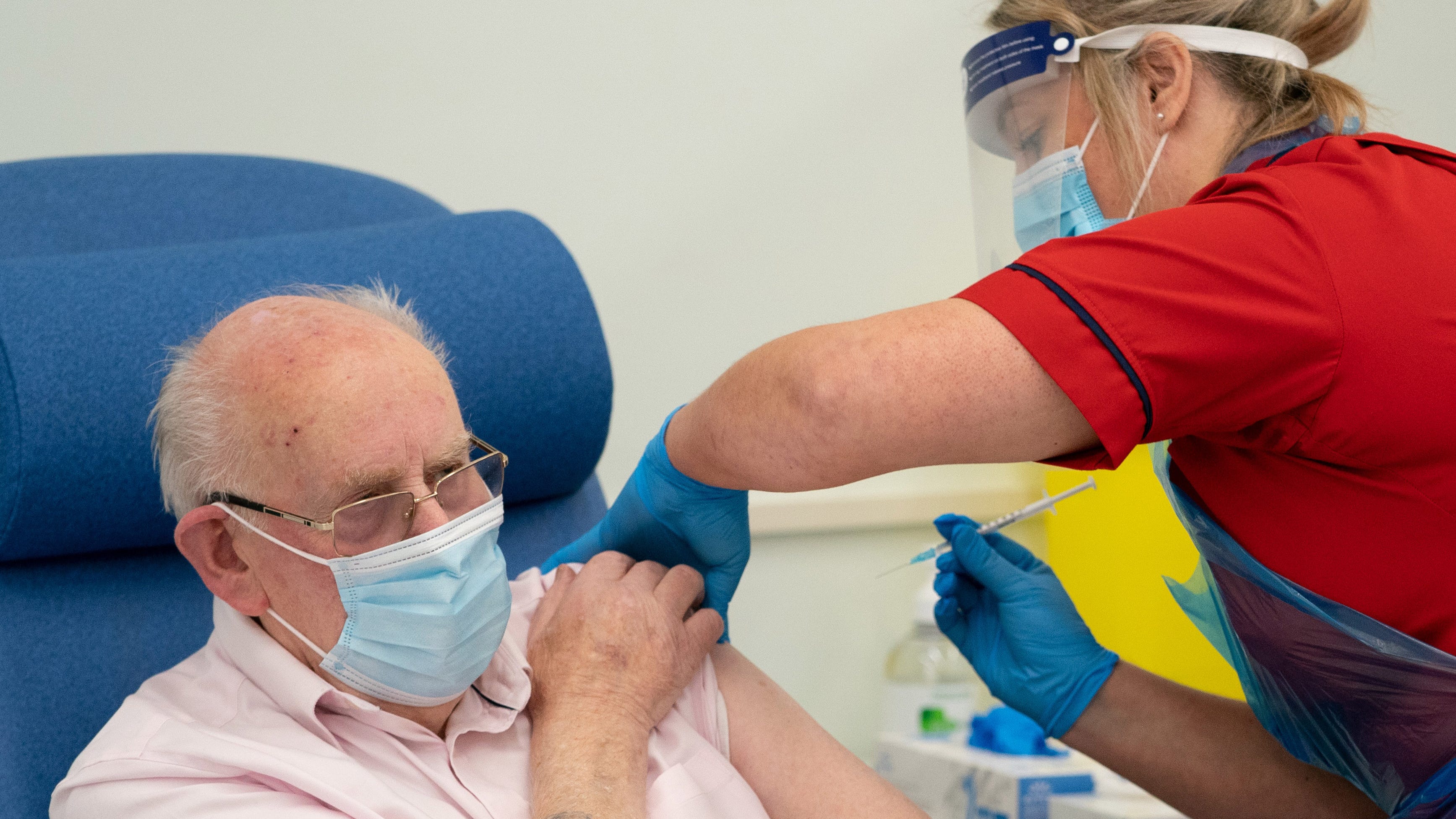 Californians 65 and older can now get COVID-19 vaccine