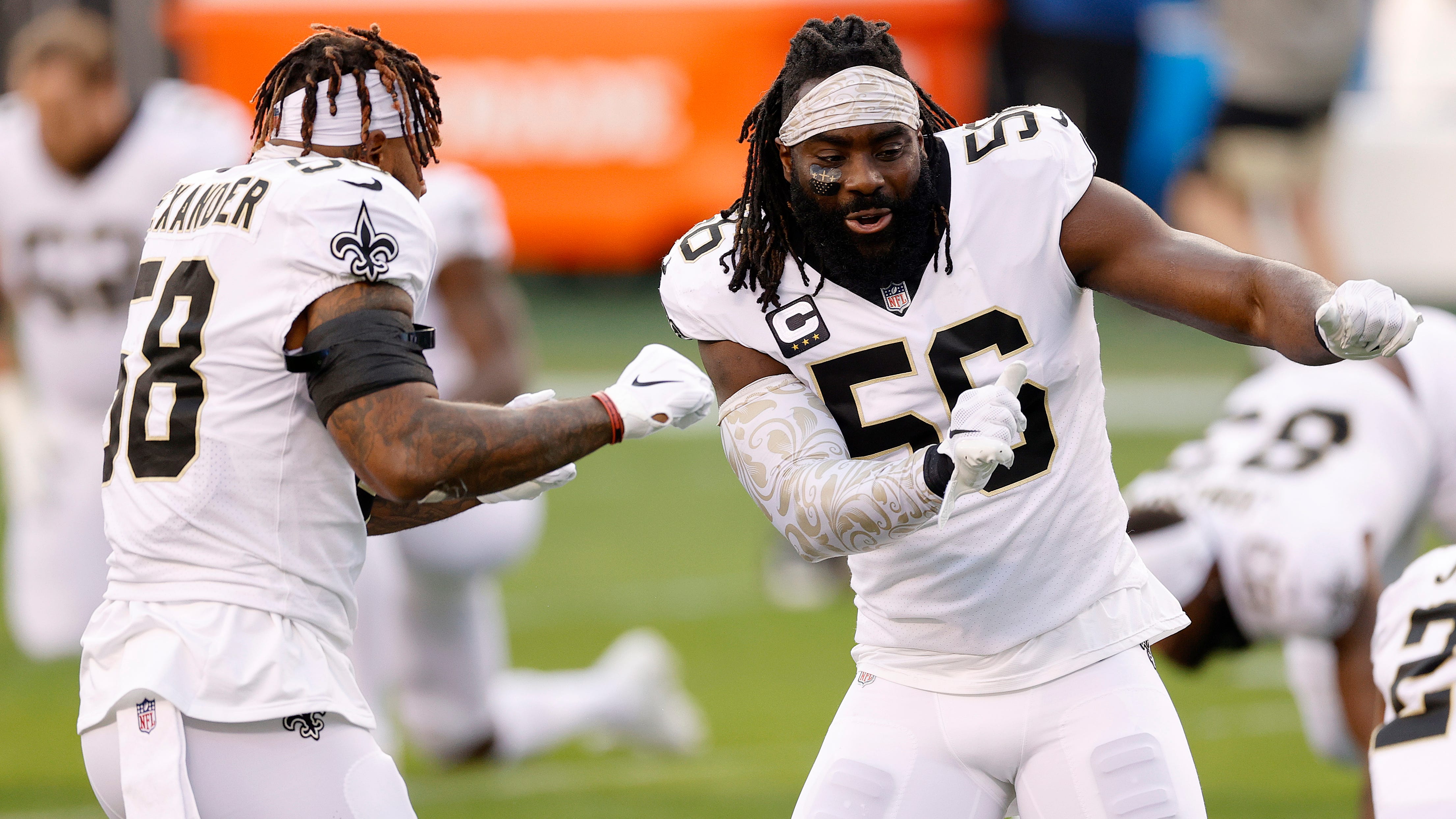 Saints LBs Demario Davis, Kwon Alexander have movie-like bond; you won’t guess which one