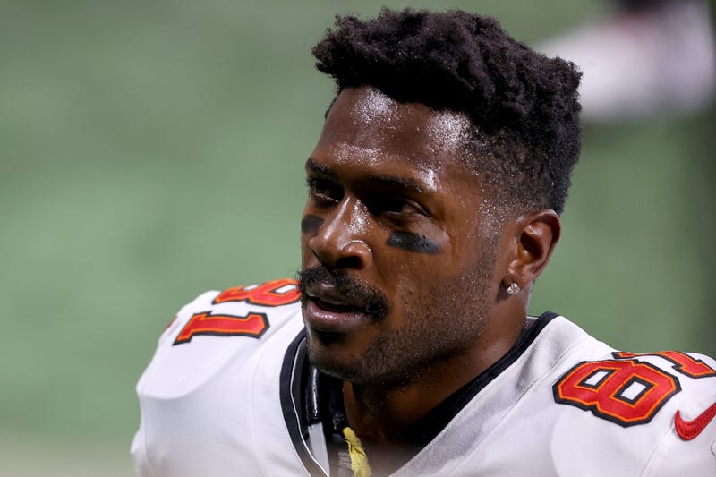 Tampa Bay Buccaneers wide receiver Antonio Brown on the field.