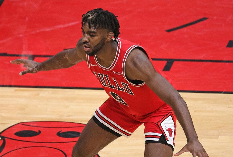 Patrick Williams gets into position for the Bulls.