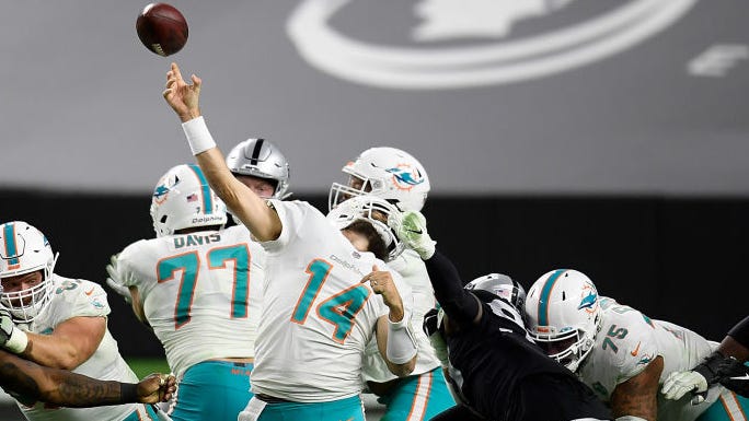 Ryan Fitzpatrick made best throw of his career after first ever mid-game bathroom break