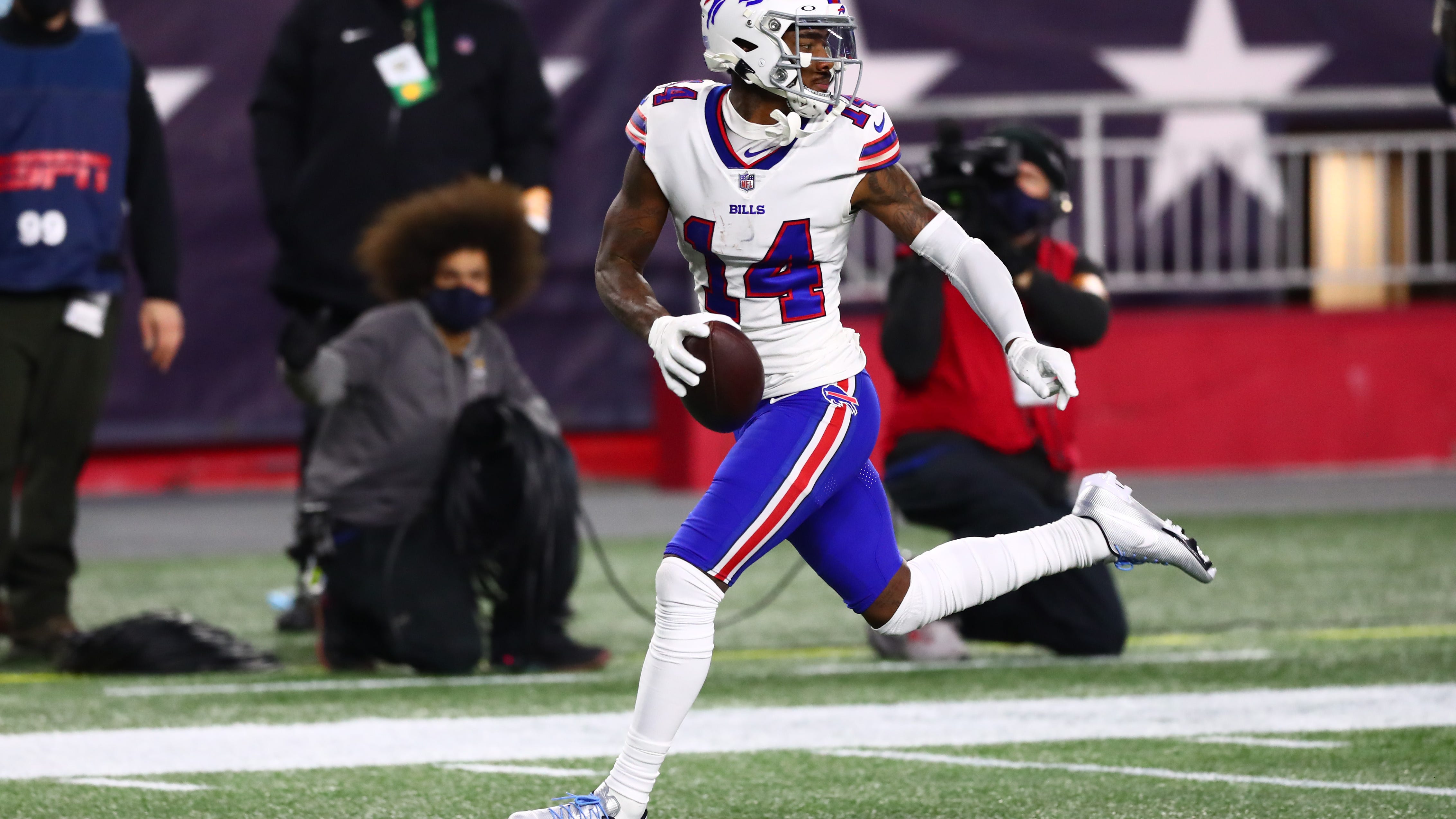 Beane considered all factors of potential Diggs trade before Wednesday