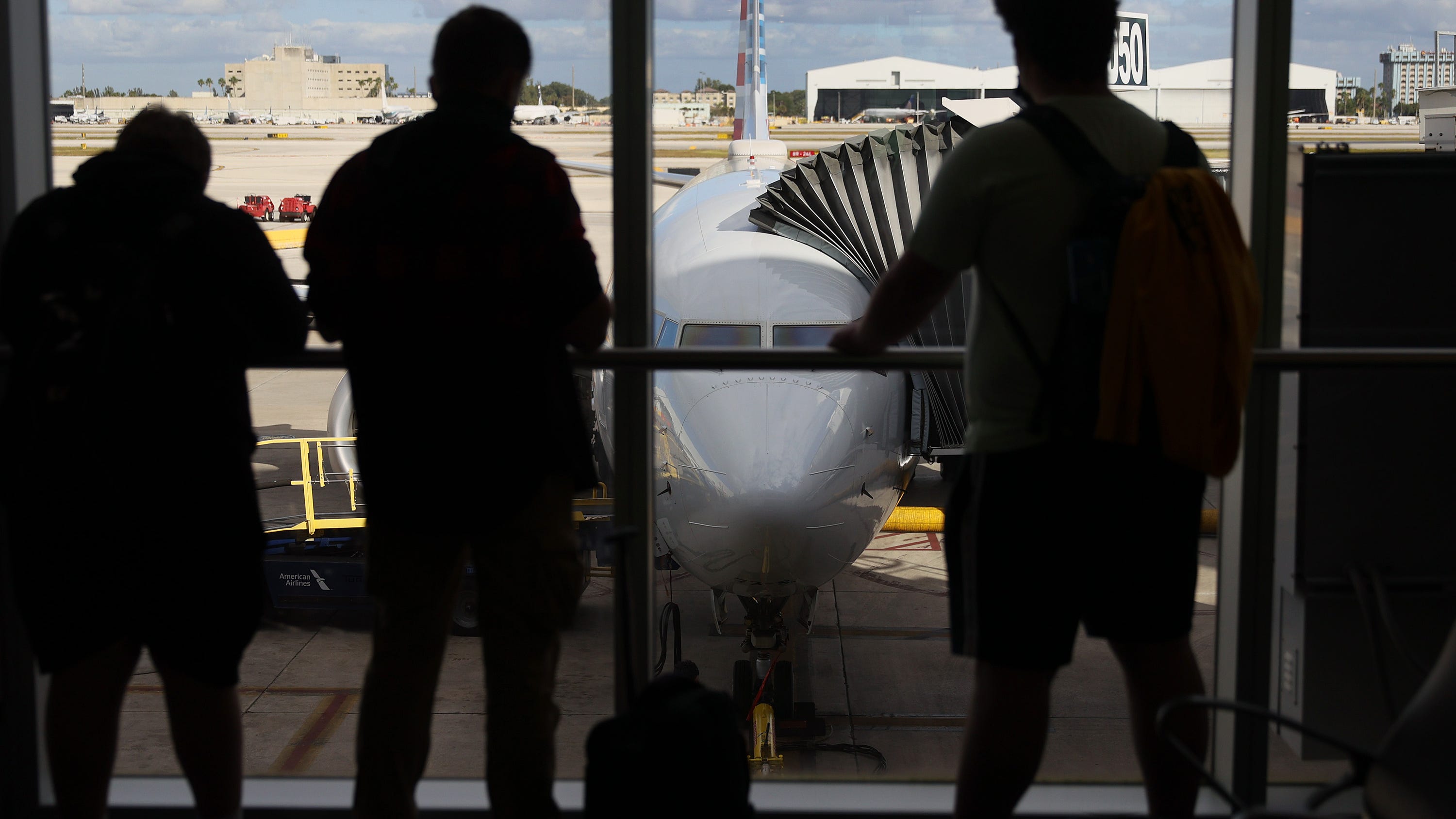 FAA lifts ground stop, but many flights still delayed after computer outage