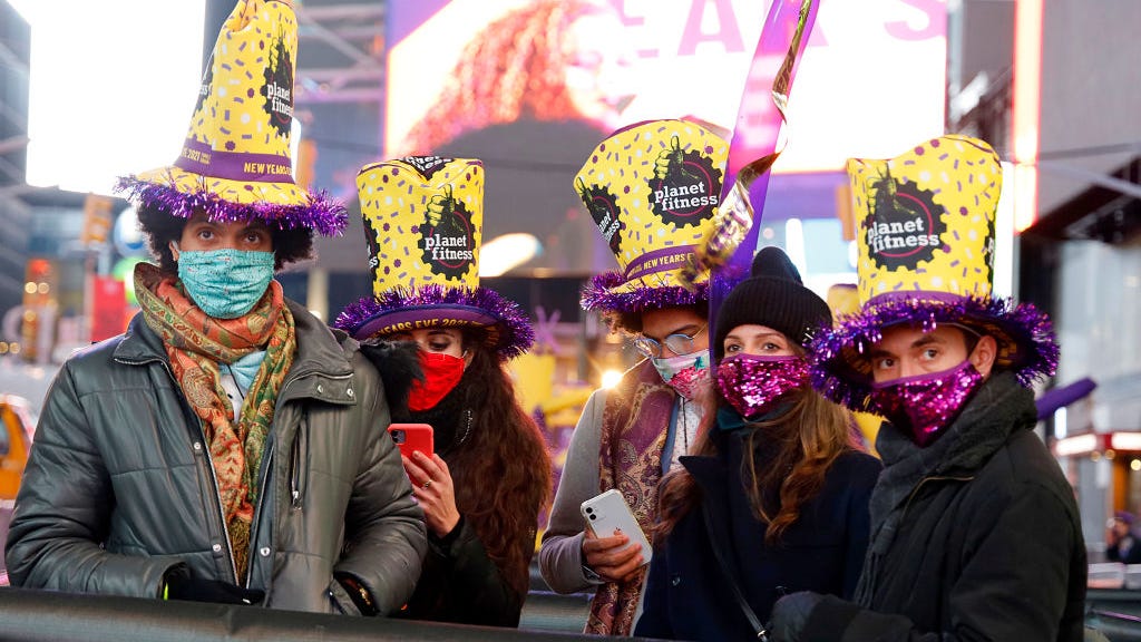 Fauci says it's 'essential' people wear masks at Times Square NYE celebration