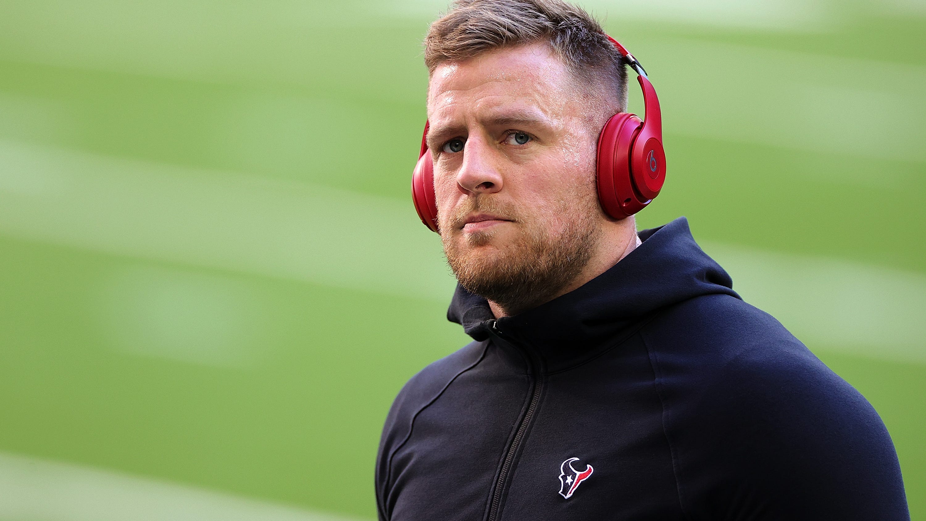 J.J. Watt: “You’re going to have to give me a second to choose a new team and city”