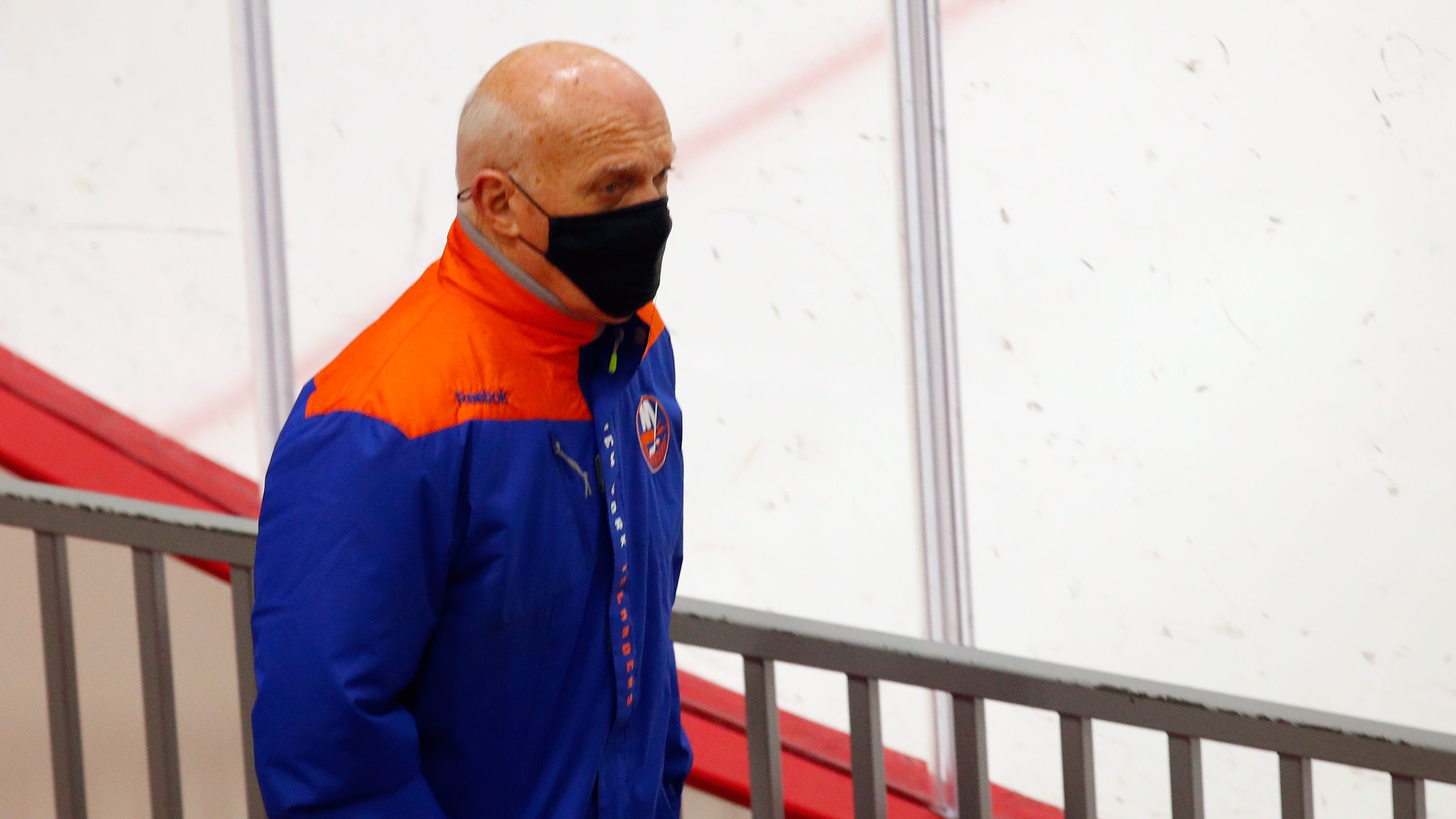 Islanders 'Will not allow any player in our organization participate unless they are vaccinated'