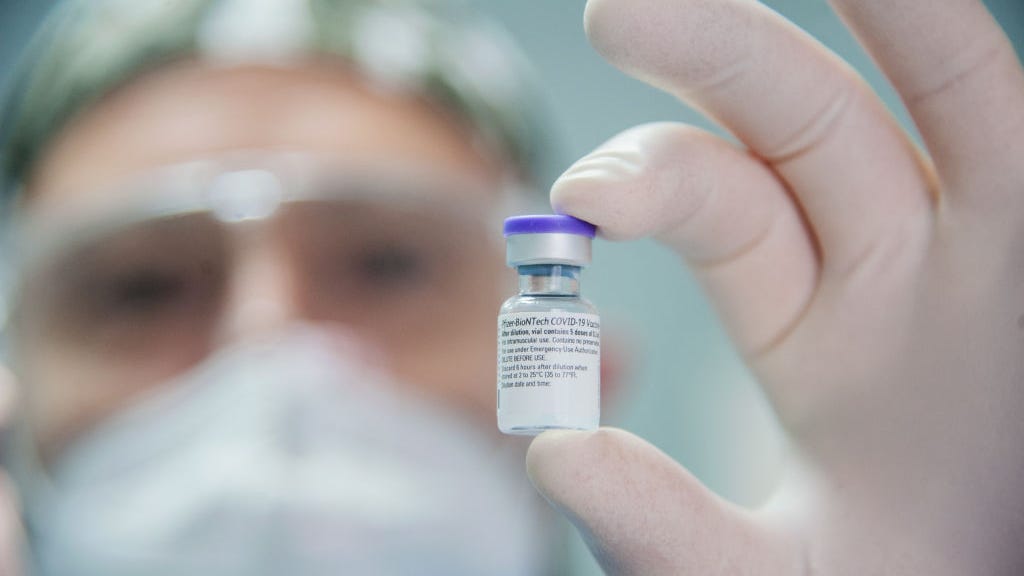 Wealthy donors to nursing home offered COVID vaccine intended for residents: Report