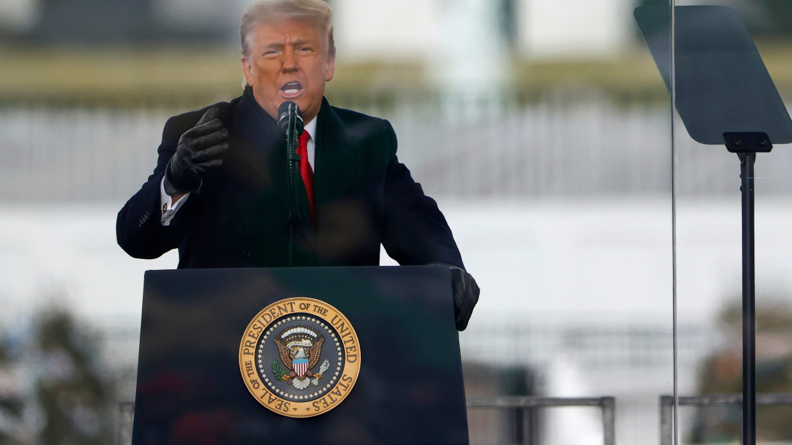 Senators vote 57-43 to acquit Trump in impeachment trial