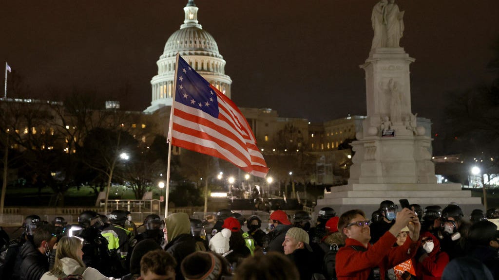 U.S. Capitol secure after pro-Trump mob descends on building, 1 San Diego area person dies in violence