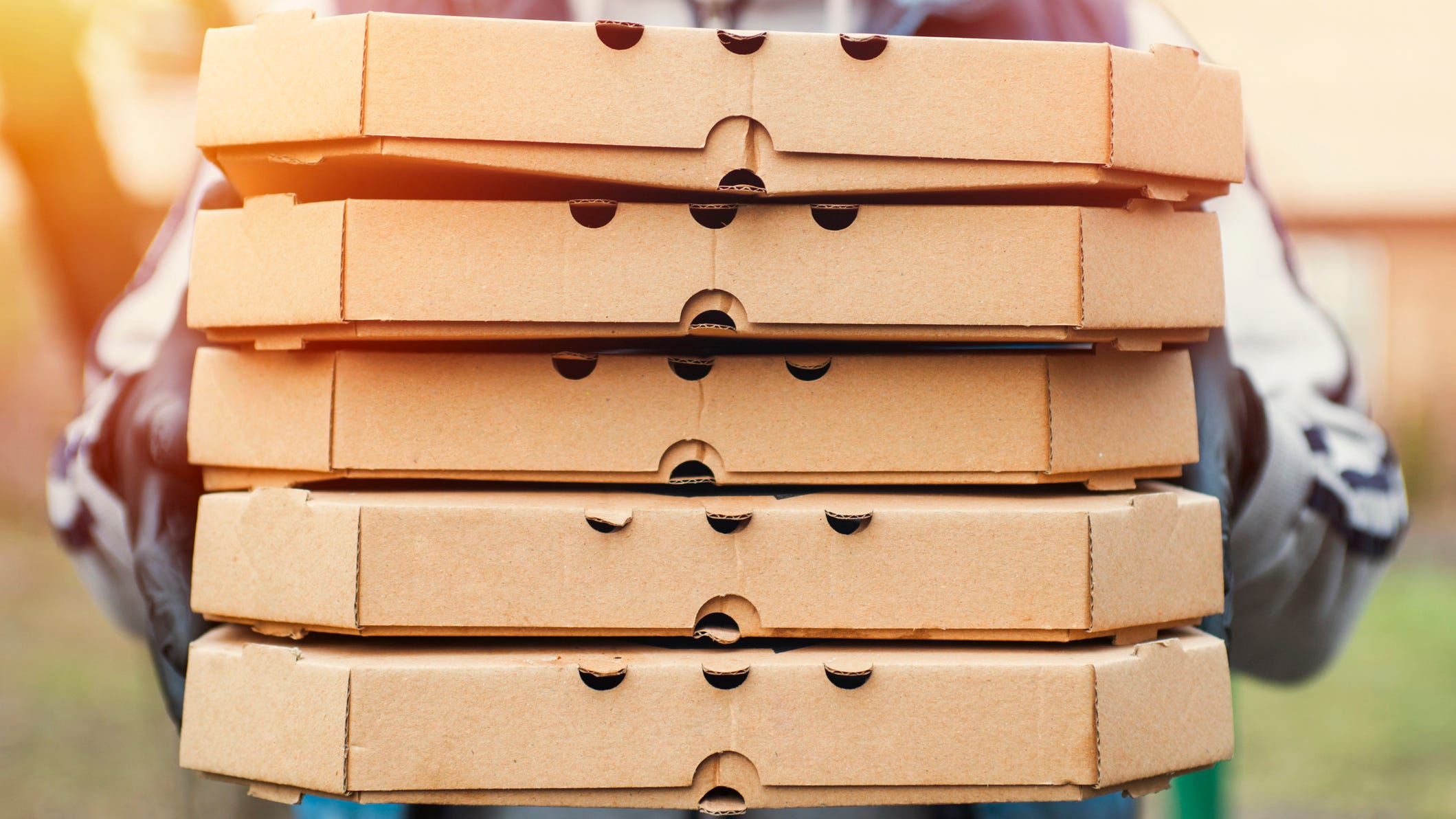Bicyclist robs Troy pizza man after attempting to sell him Adderall