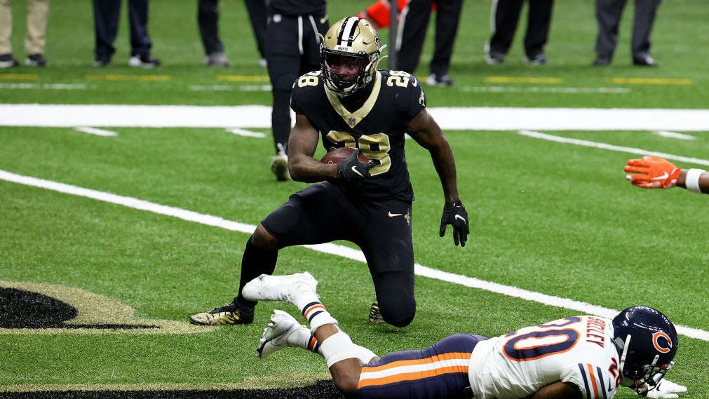 Saints shake up roster by cutting RB Latavius Murray, announce Trufant signing
