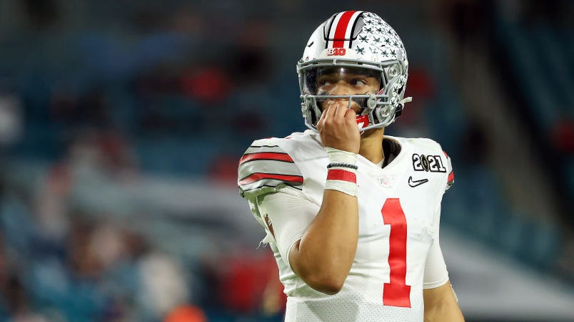 Mark Sanchez: Justin Fields recorded insanely high score on mental aptitude test given to 6,500 pro athletes