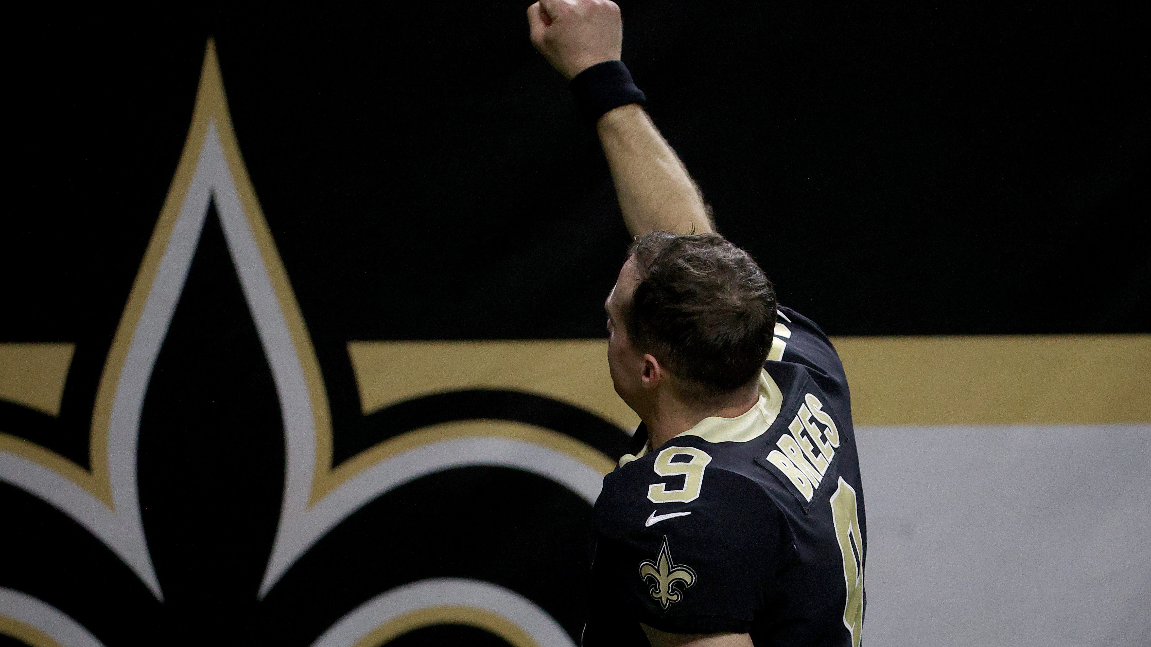 Drew Brees spotted working out with weight sled amid retirement rumors