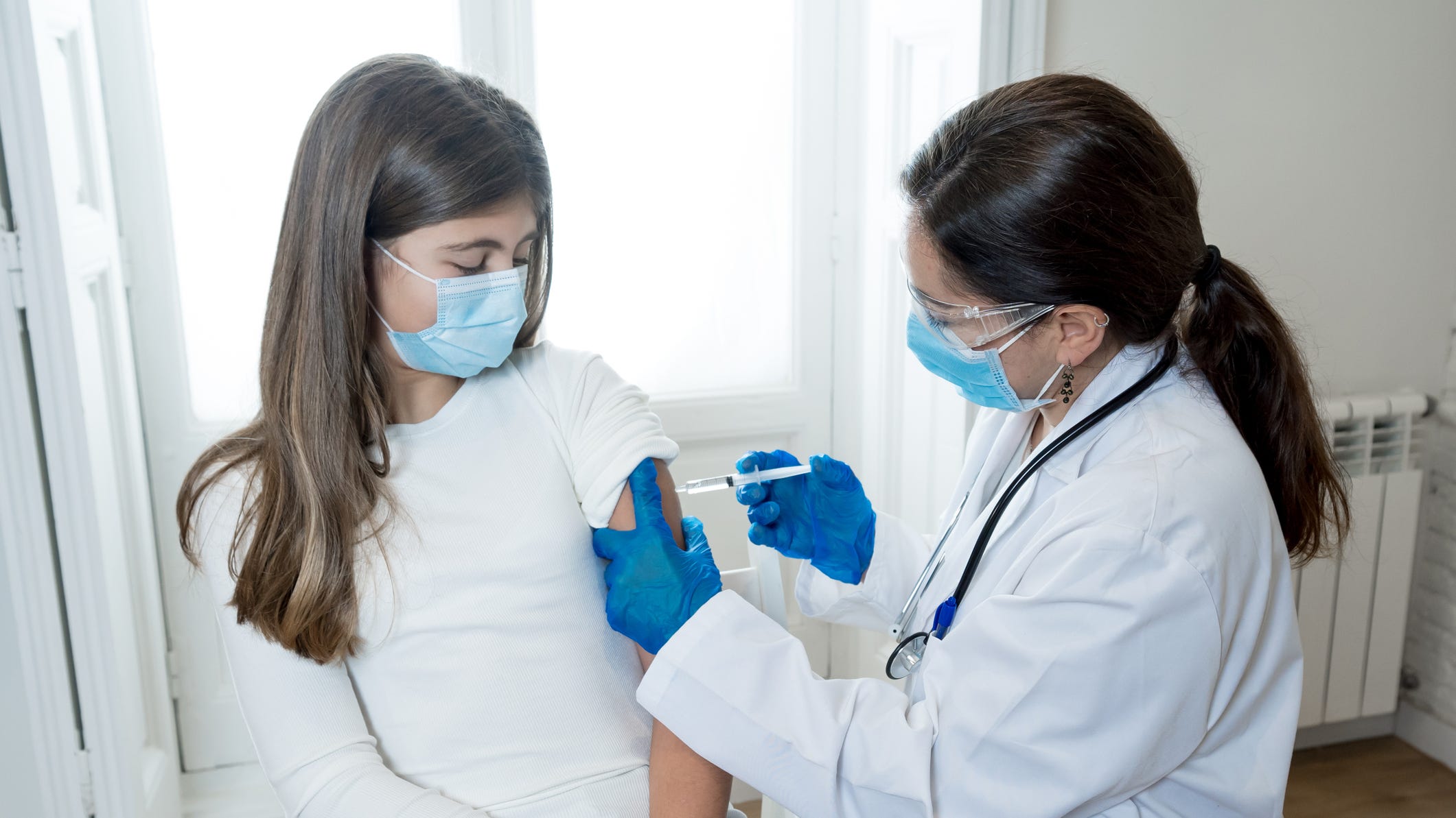 Schools shouldn't rush to mandate vaccination for children ages 5-11, expert says