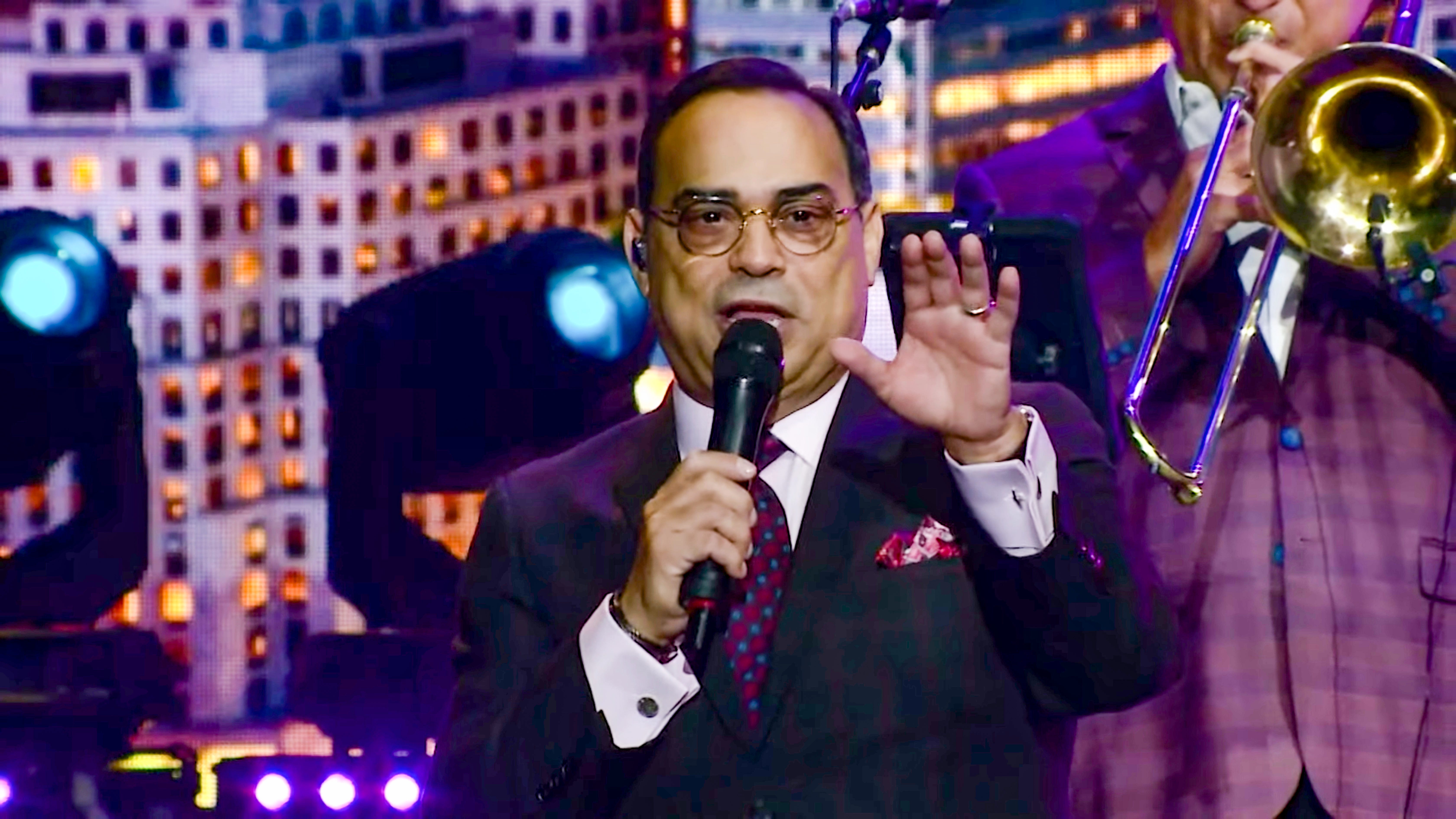Gilberto Santa Rosa celebrará sus 60 años con concierto en NYC: “Cuando tú vas a Nueva York a trabajar es como ir a casa de un familiar”