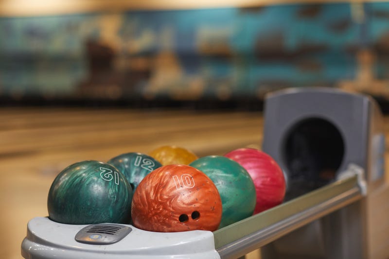 Bowling tournament being held to benefit seriously ill Parker Co. sheriff's recruit