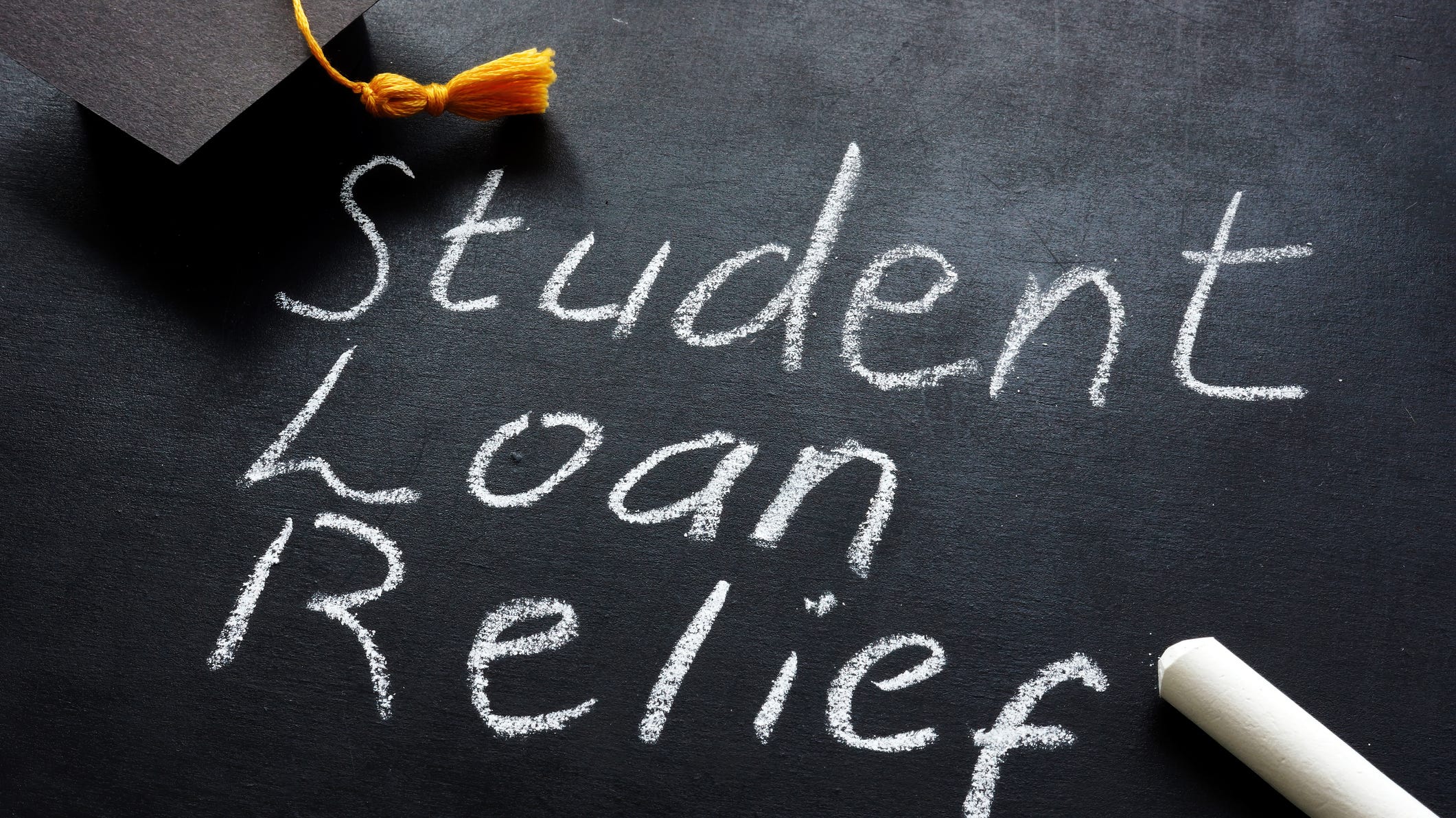 White House to extend moratorium on student loans through August