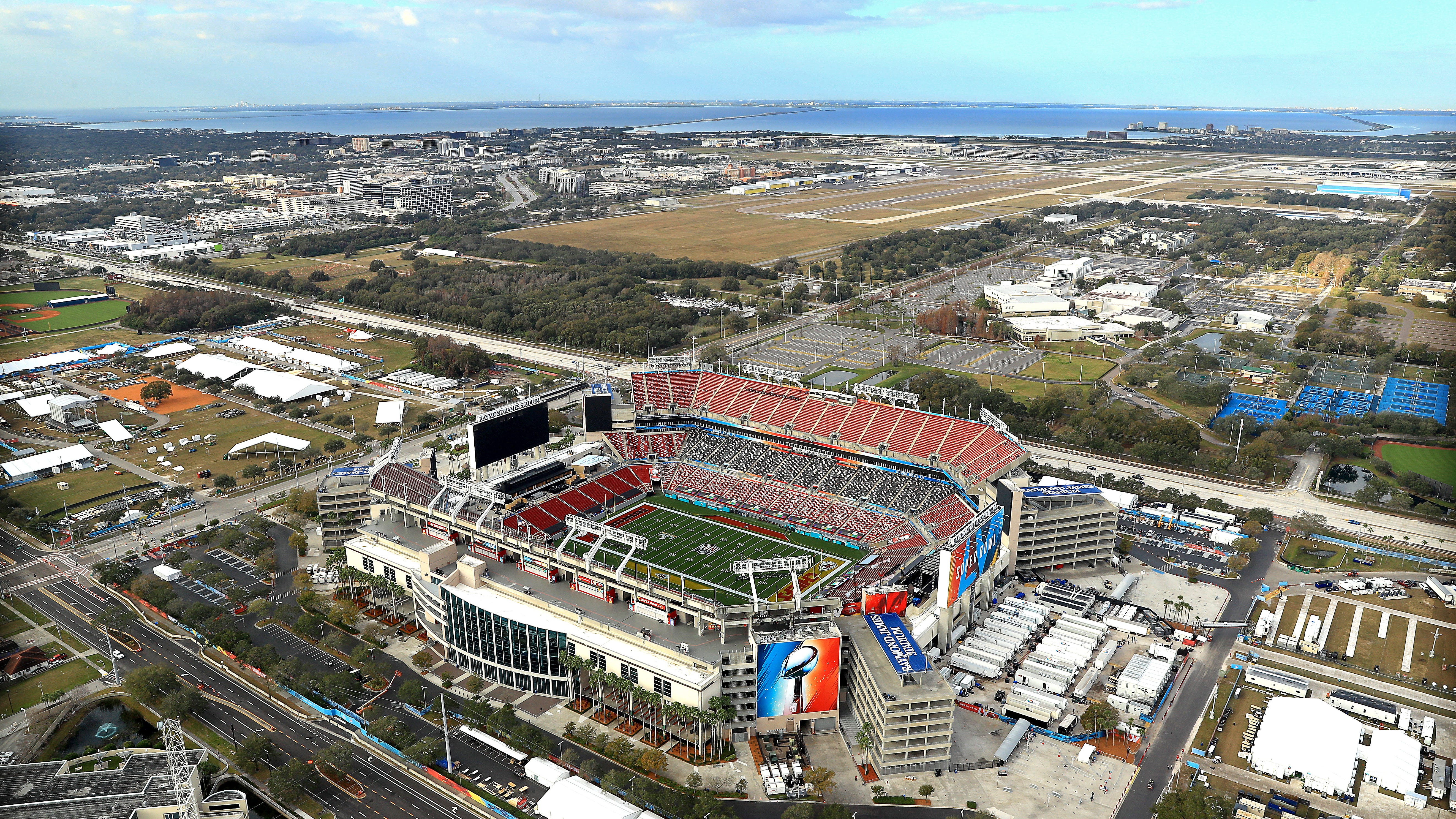 Chiefs-Bucs game could be moved from Tampa due to Hurricane Ian