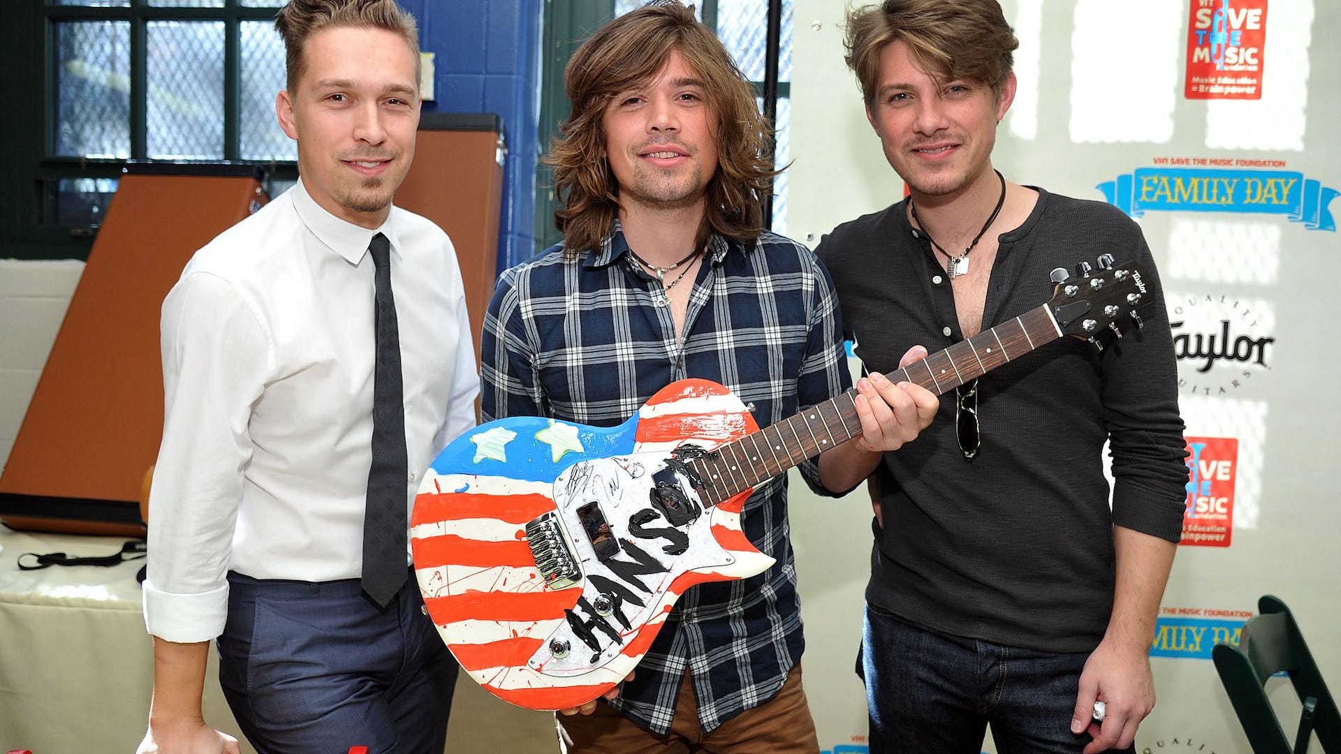 After 15 kids, Hanson thinks they are finally done 'MMMBop'ing out babies