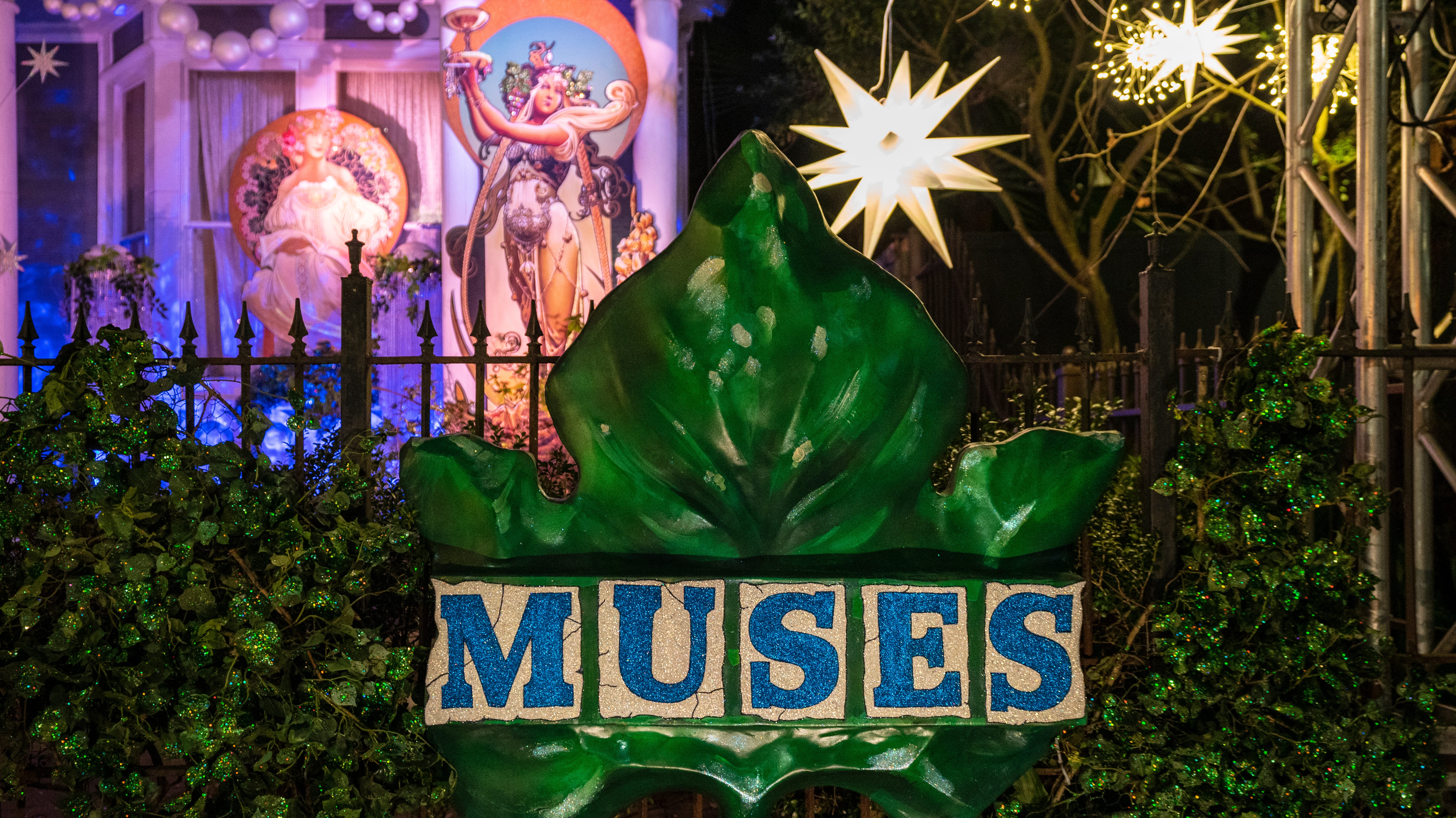 Photos: Muses unveils House Float 'Cosmos'