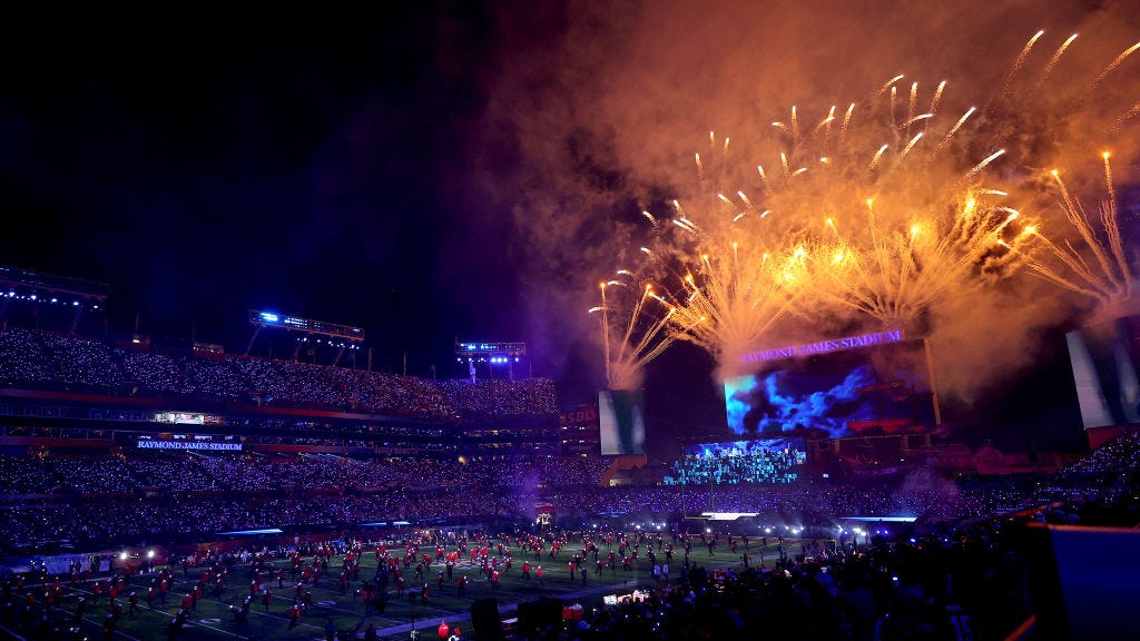 Super Bowl hiring for halftime show 'field team'