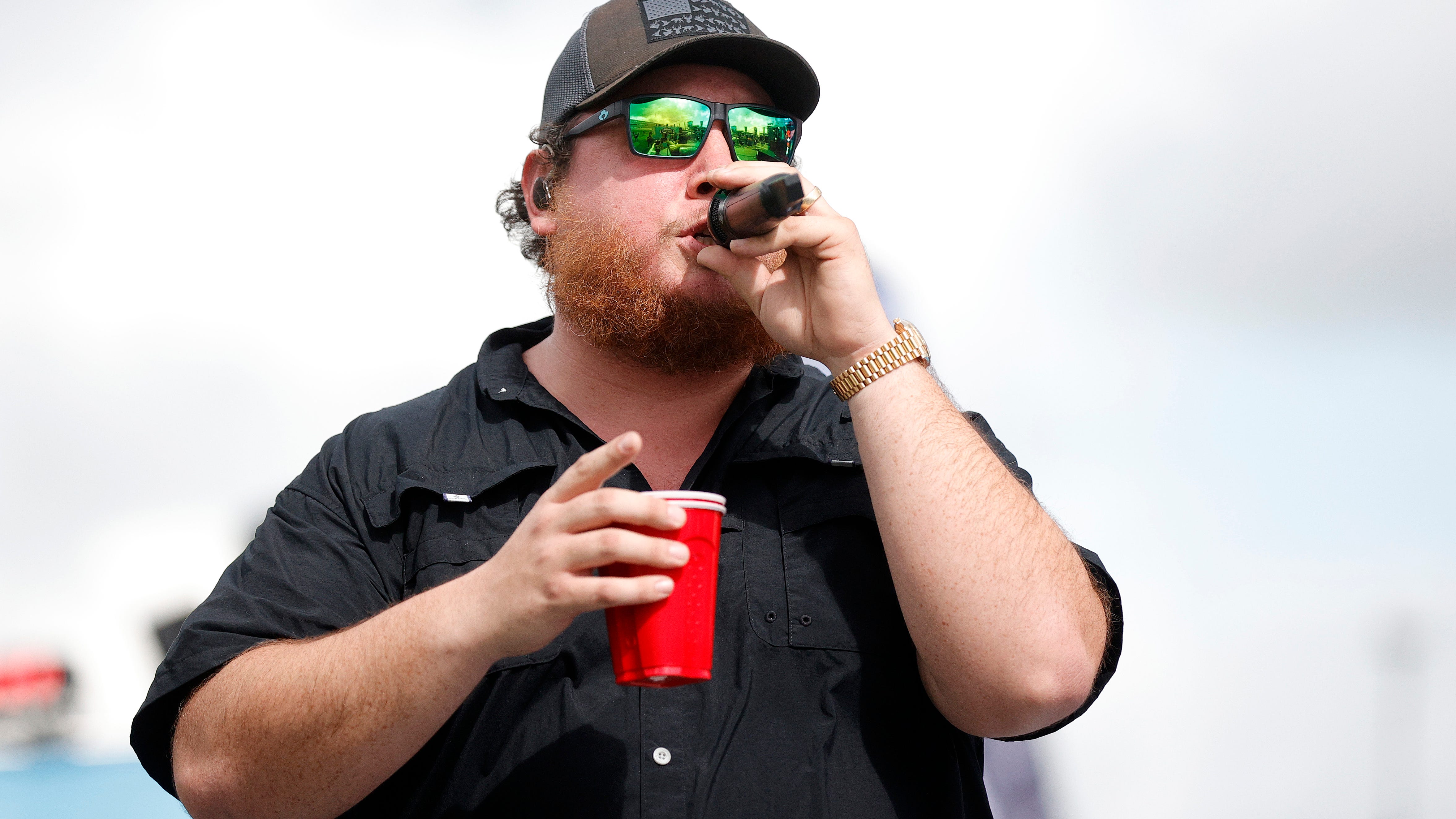 Faster Horses headliner Luke Combs pays for funerals of 3 men who died at festival