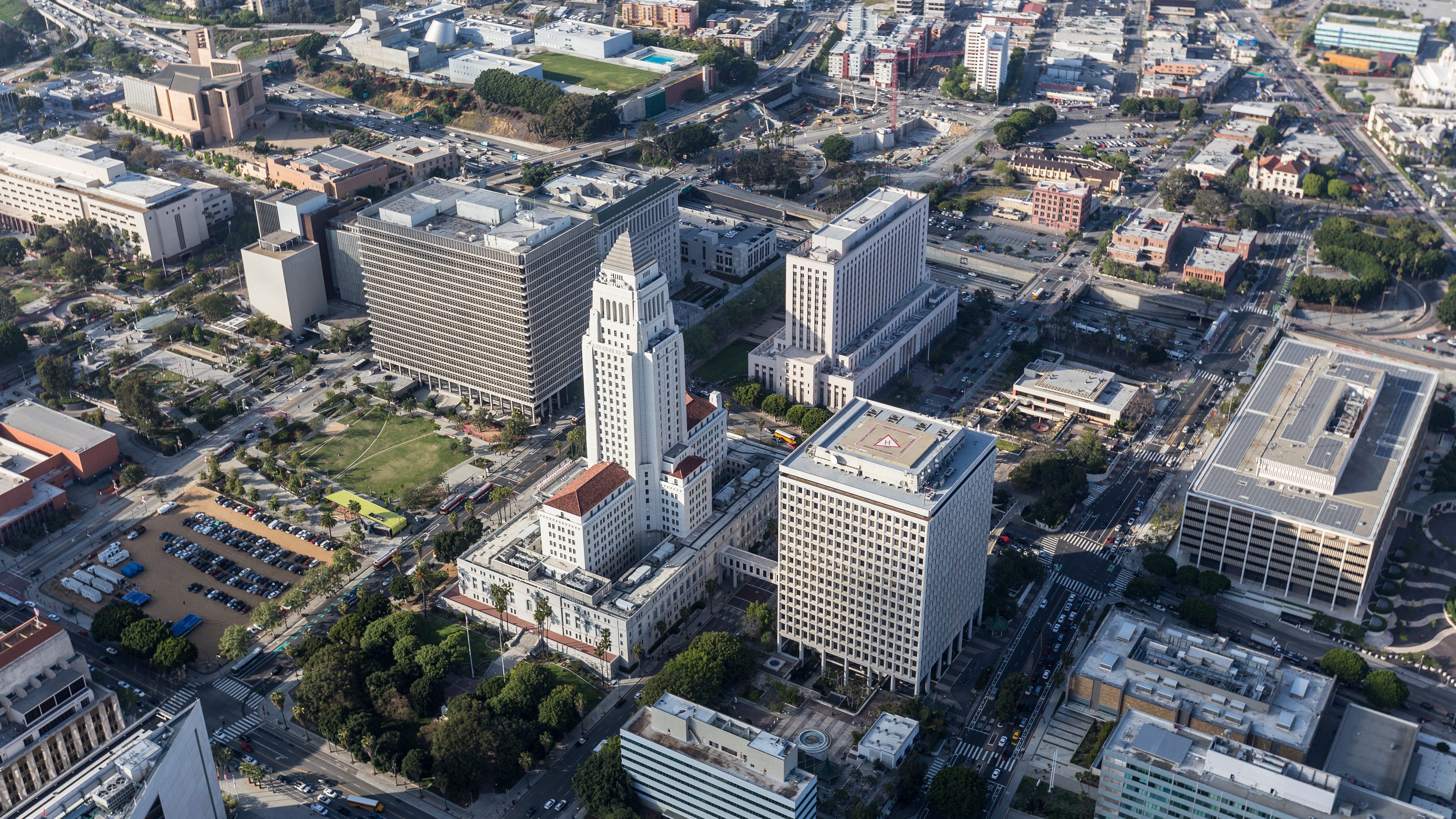 City council seeks report on rising hate crimes in L.A.