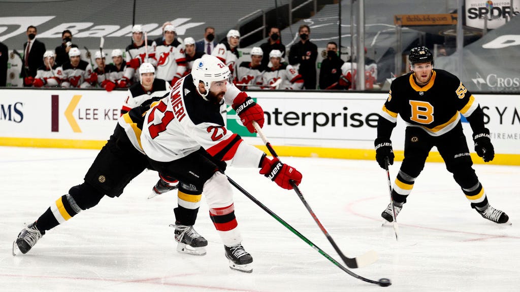 3 key takeaways as Bruins' late push comes up short in first home loss of season