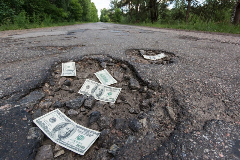 A massive lawsuit has been filed against the City of Detroit for failing to fill in a just-as-massive pothole that caused one California man to crash his eclectic scooter back in August of last year.