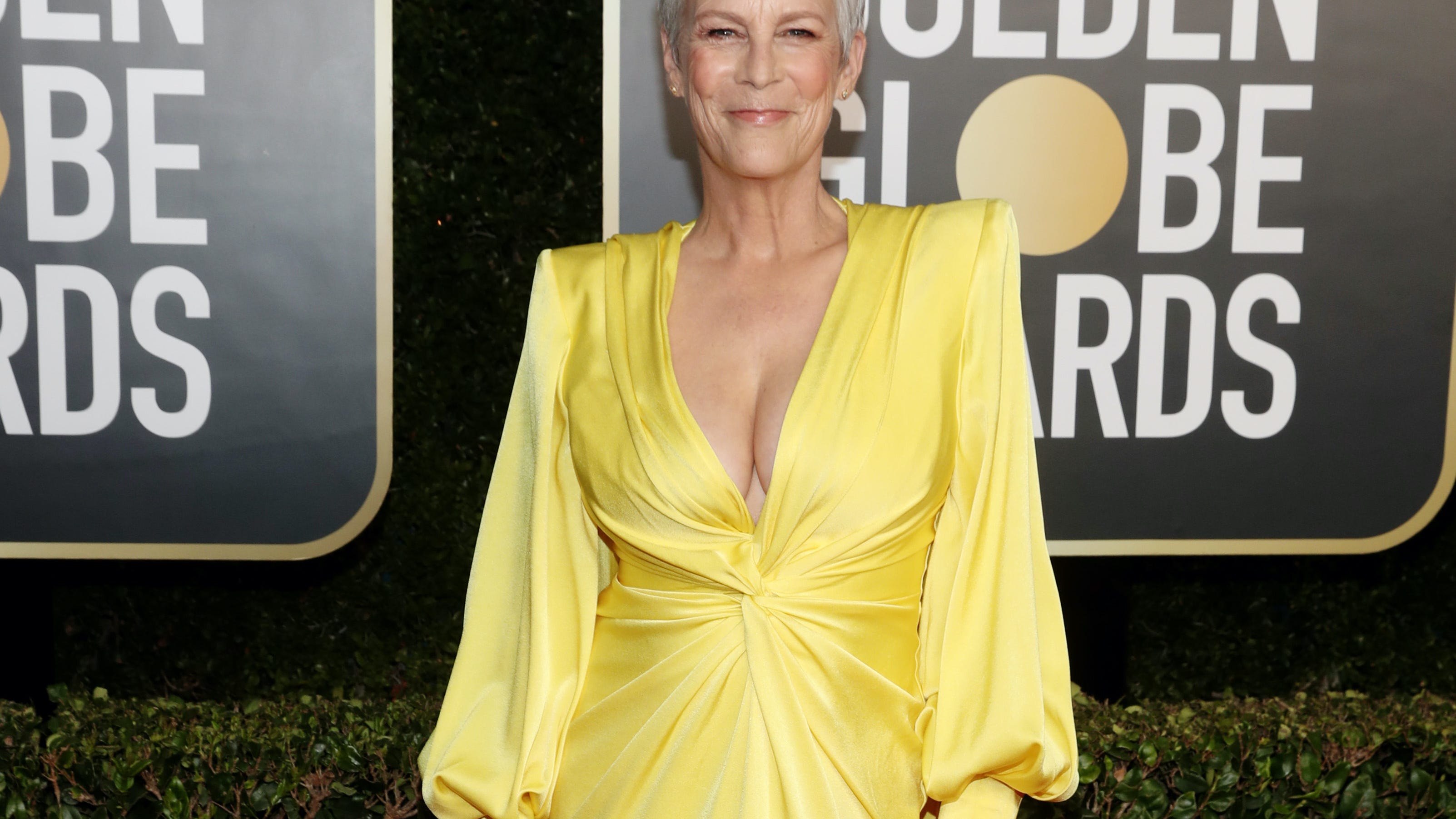 Jamie Lee Curtis, 62, reflects on her sultry Golden Globes gown after 'wearing black leggings for a year'