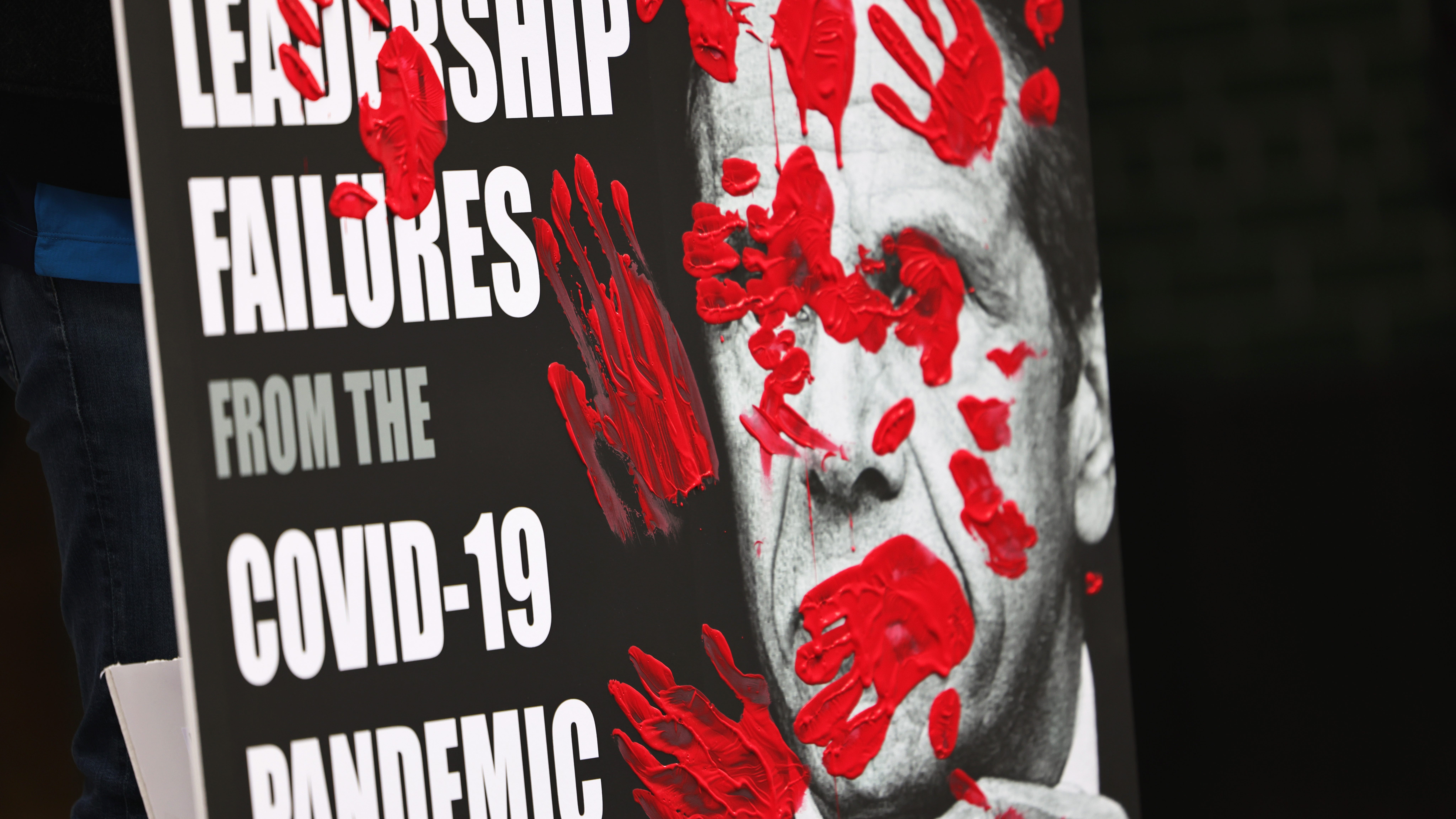 NY ethics agency lets Cuomo keep $5.1M from COVID-19 book: reports