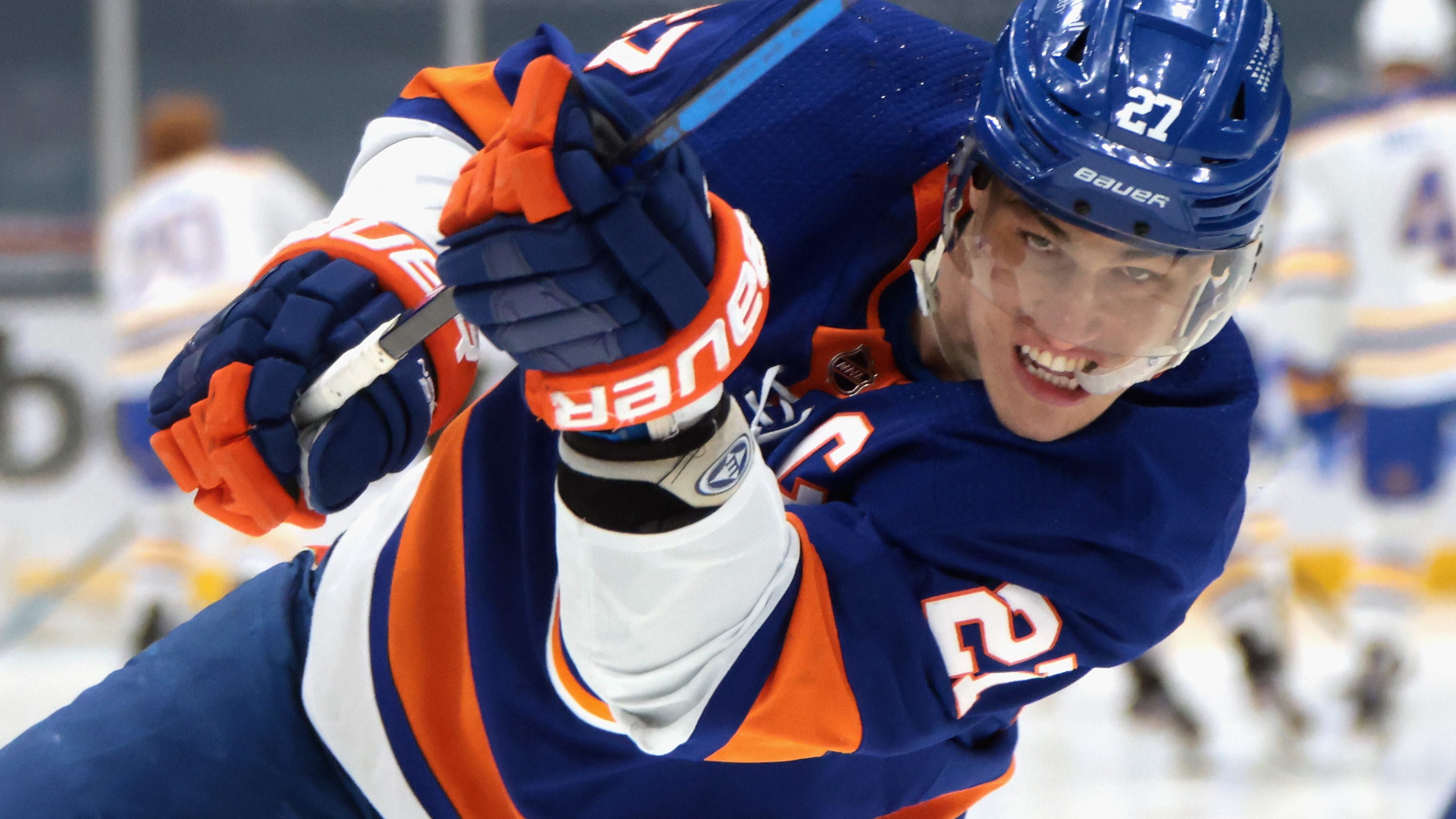 Schwartz: The Captain is back, and the Islanders are rejoicing
