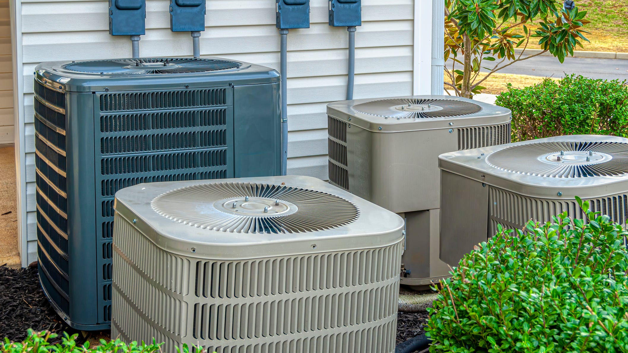 Power use in Texas hits record demand as dangerous heat continues