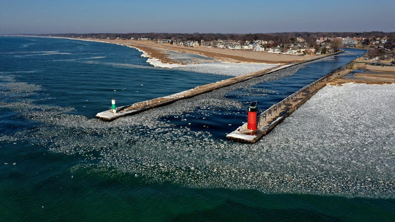 South Haven Lighthouse, Lake Michigan