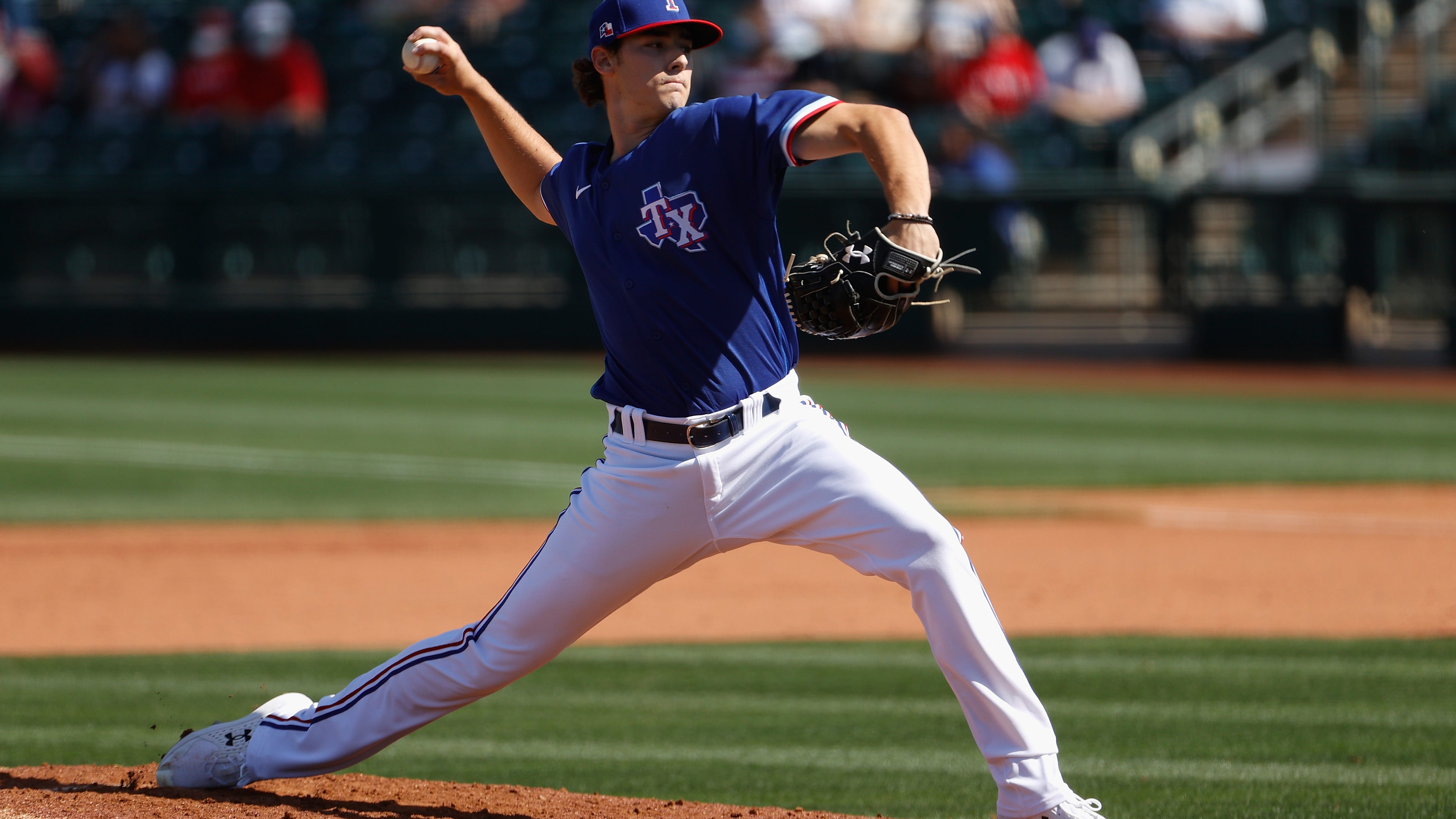 Cole Winn gives a scouting report on himself, answers Woody's burning questions