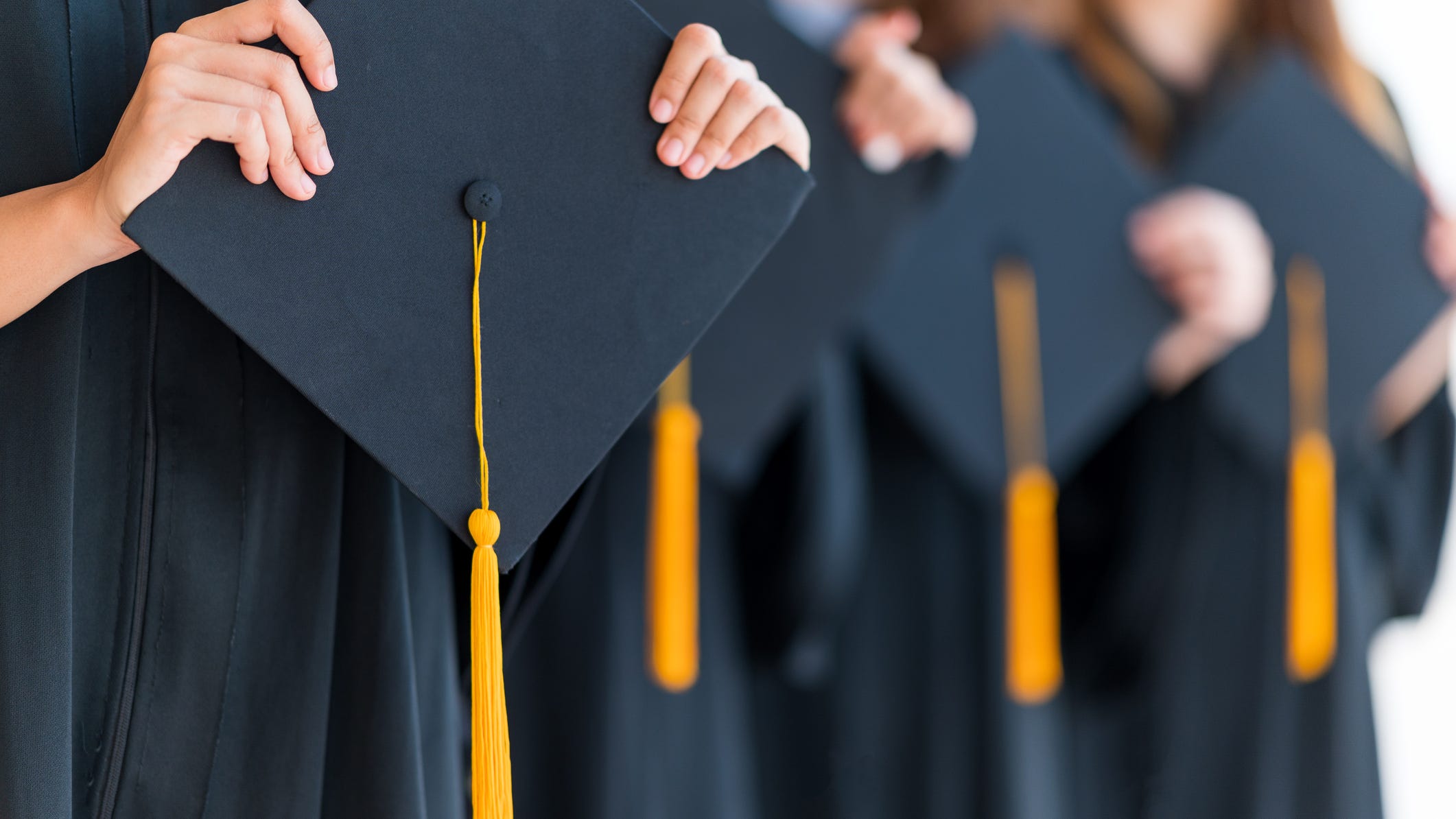 Mansfield school district has 35 sets of twins, one set of triplets ready to graduate next month