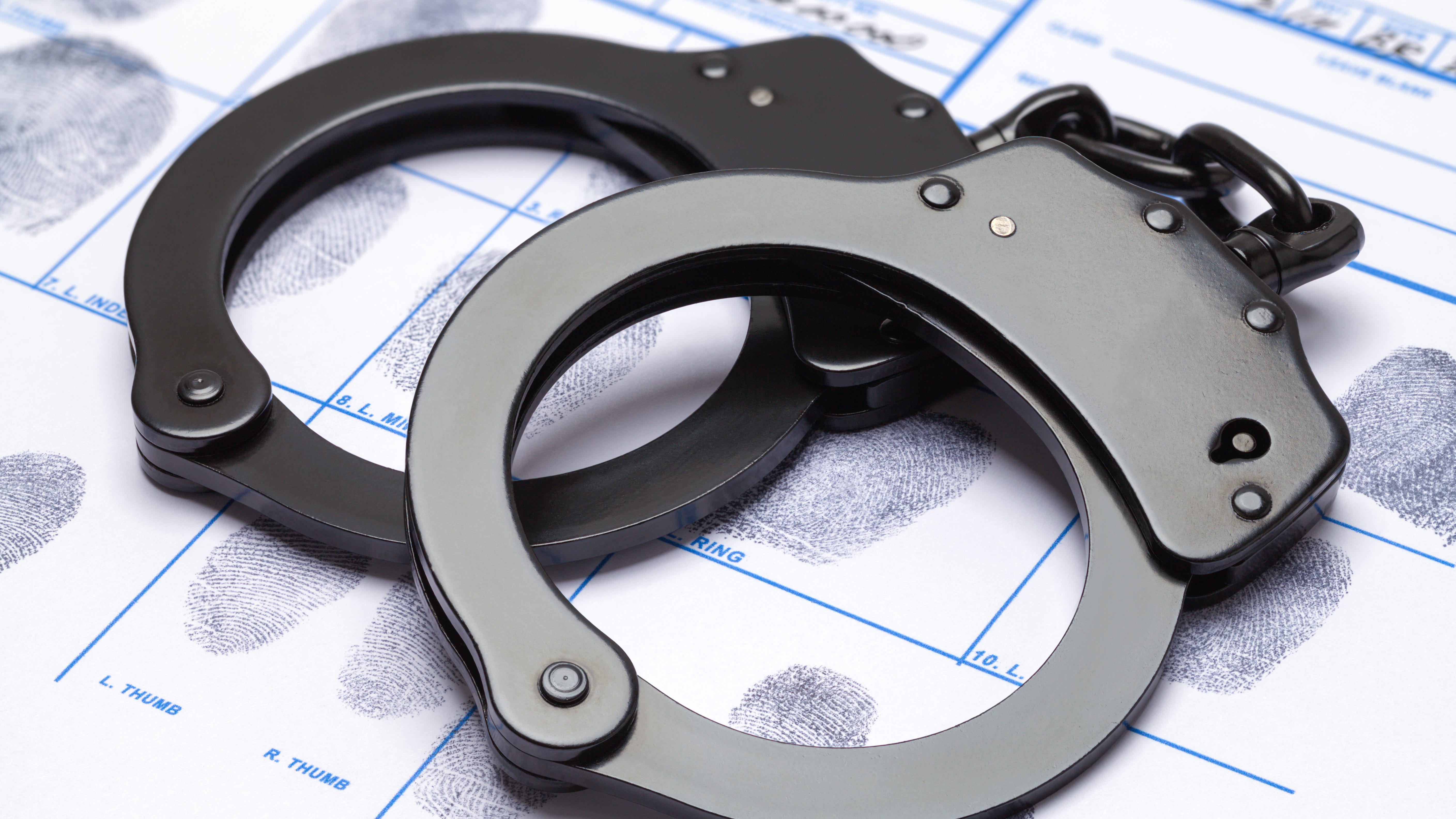 High school athletic trainer suspected of sexually assaulting boys arrested