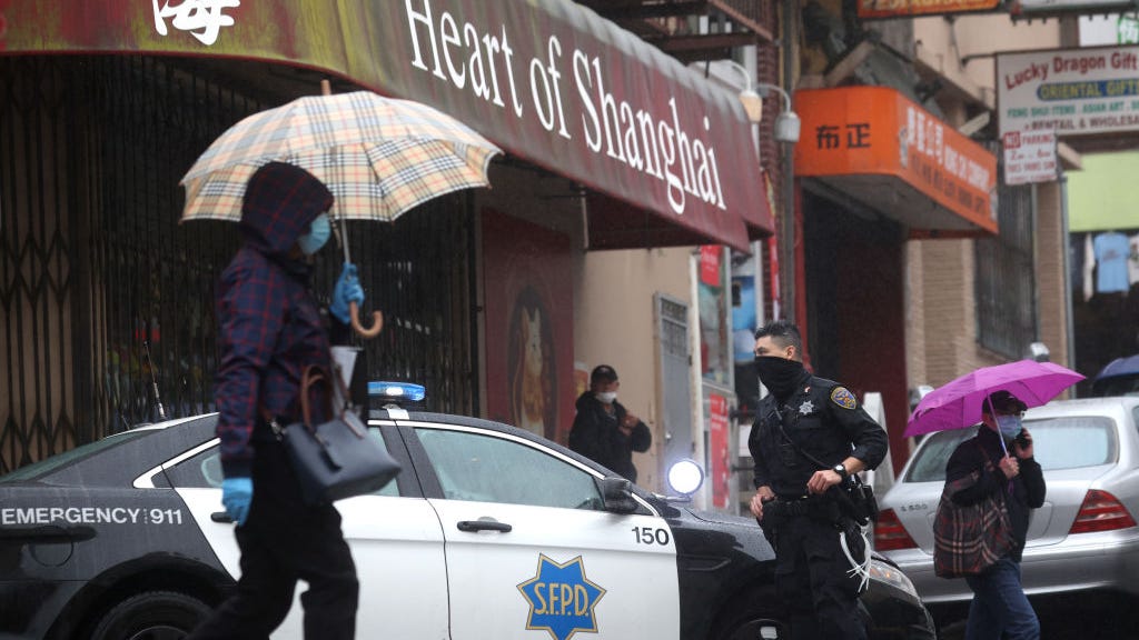 Unvaccinated San Francisco police officer dies of COVID-19: Report
