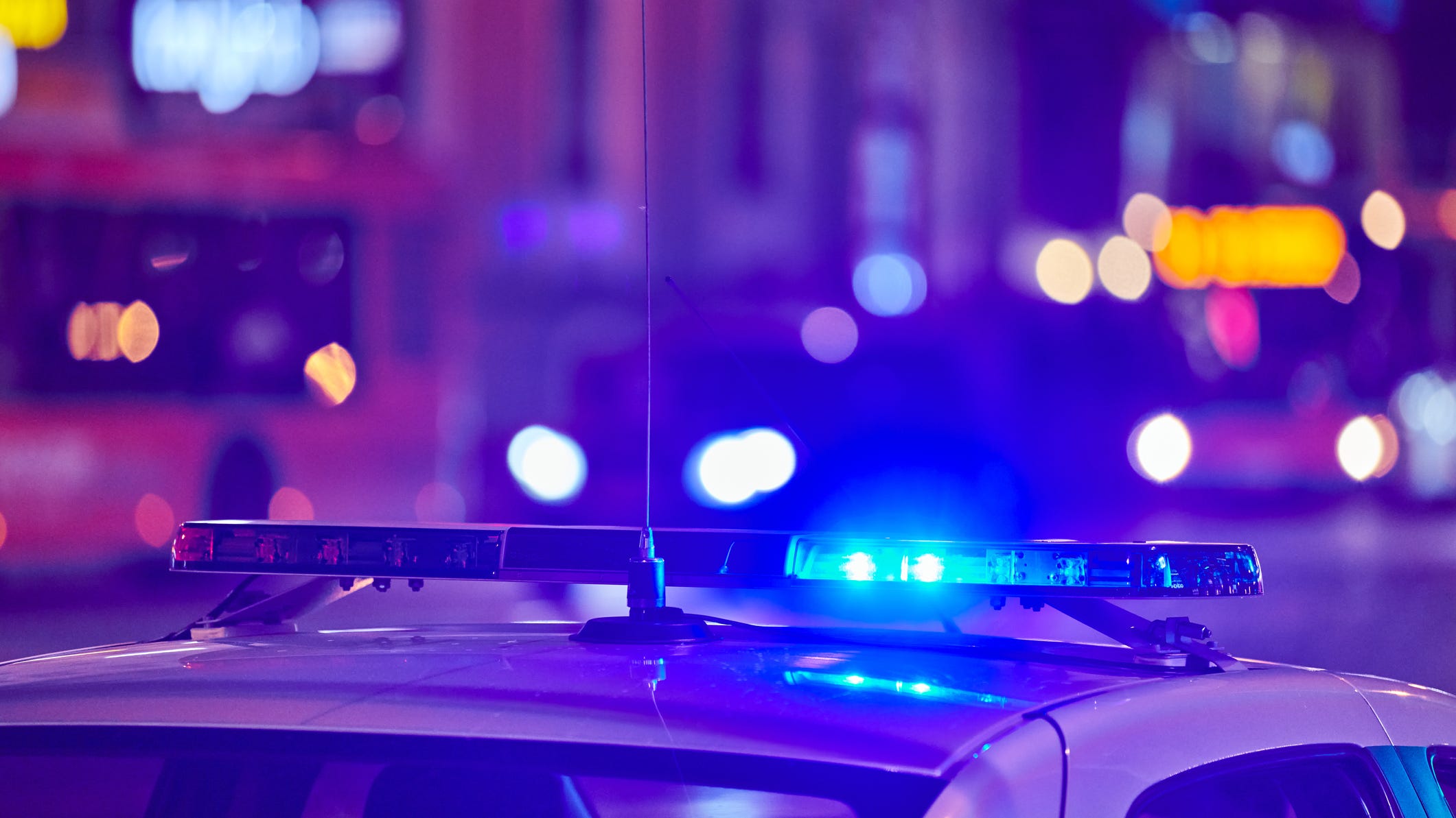 Oakland spa employee shoots at co-workers before killing herself: Report